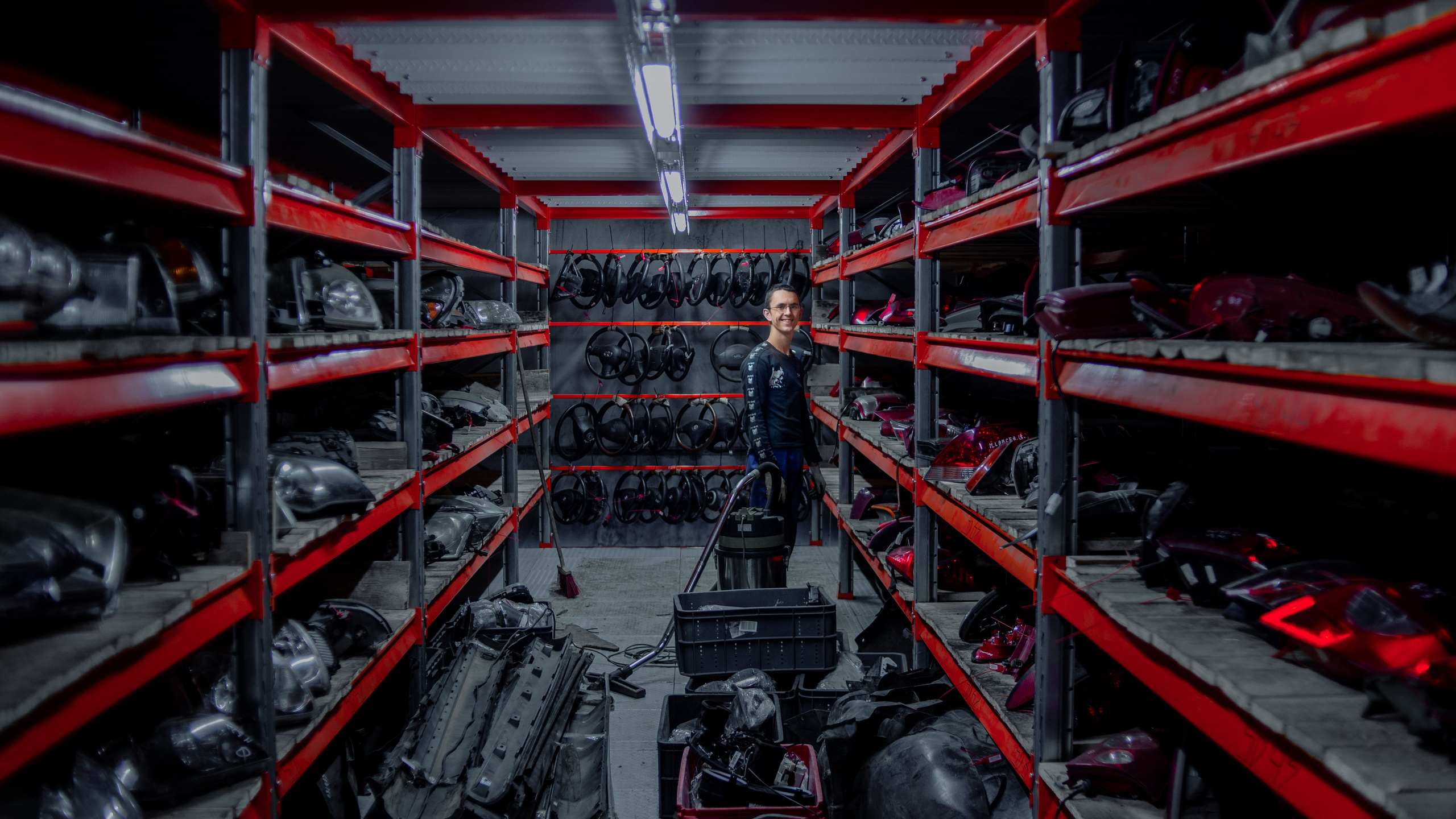 «NDA в промышленной фотографии: почему ваши секреты в безопасности, а конкуренты никогда не увидят ваши технологии». Режиссёр, клипмейкер, фотограф — Андрей Охота