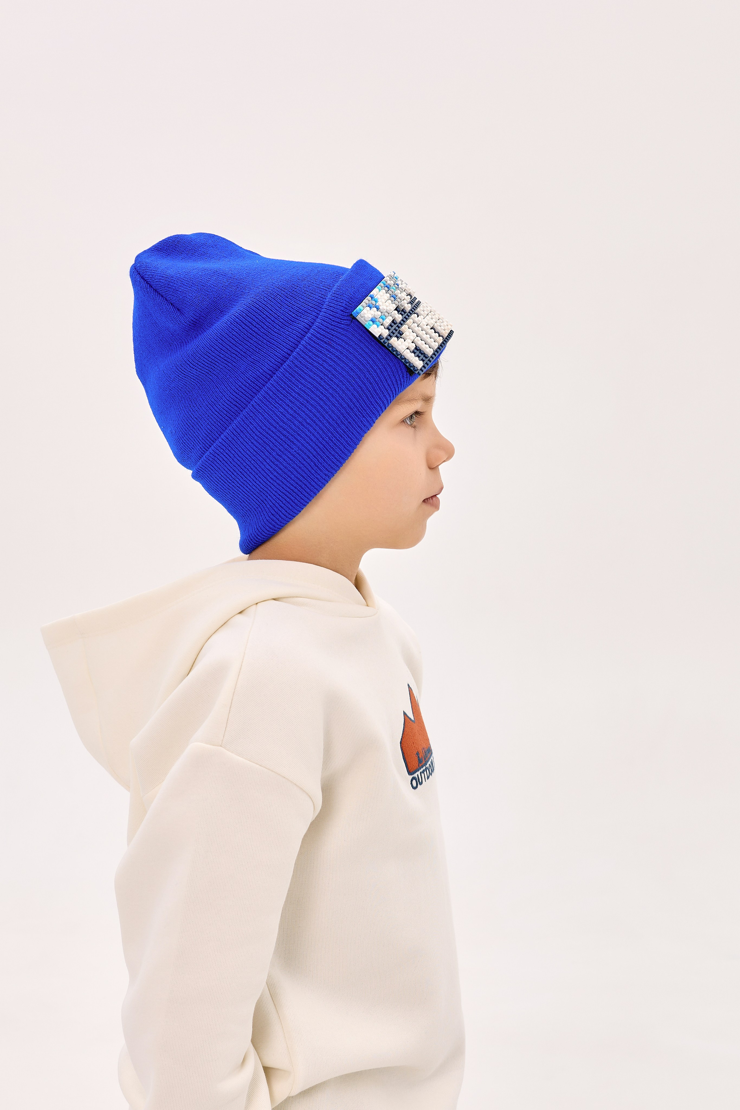 Фотосессия шапок для маркетплейсов. Фотограф Руслан Потапов в Краснодаре