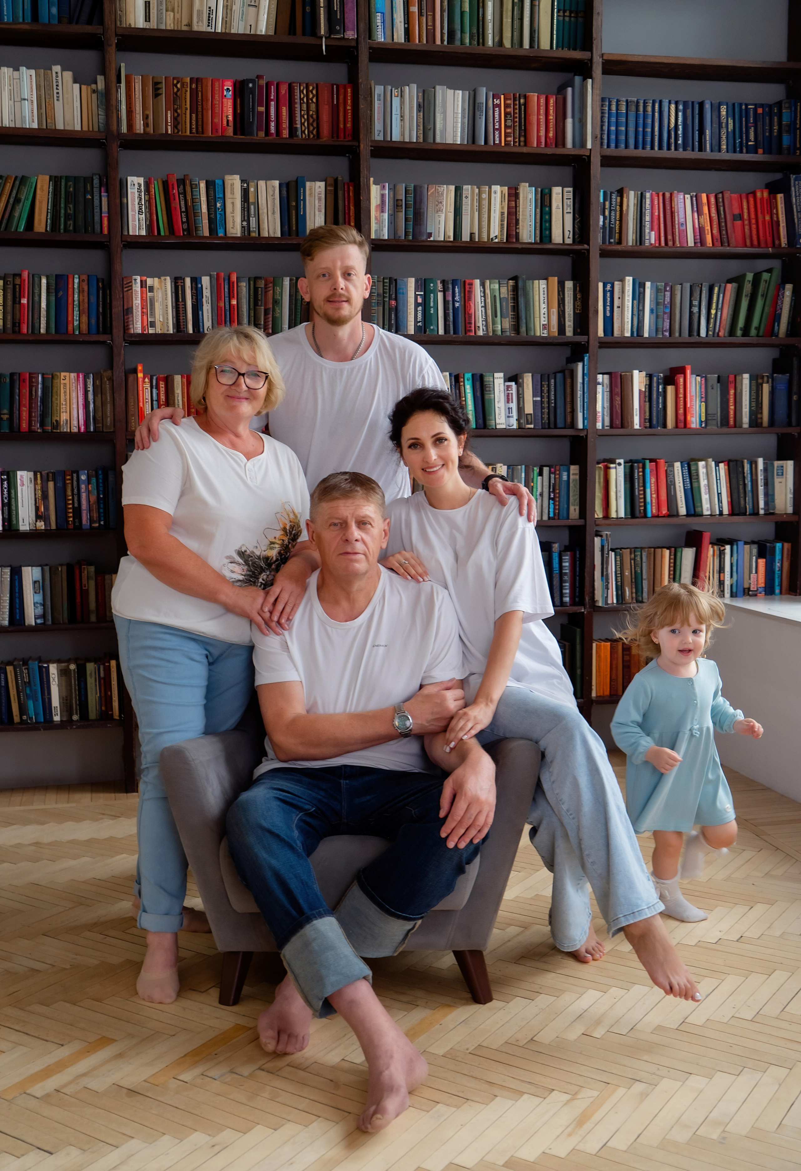 Анна и семья. Семейный и женский фотограф. Видеомейкер в Новосибирске