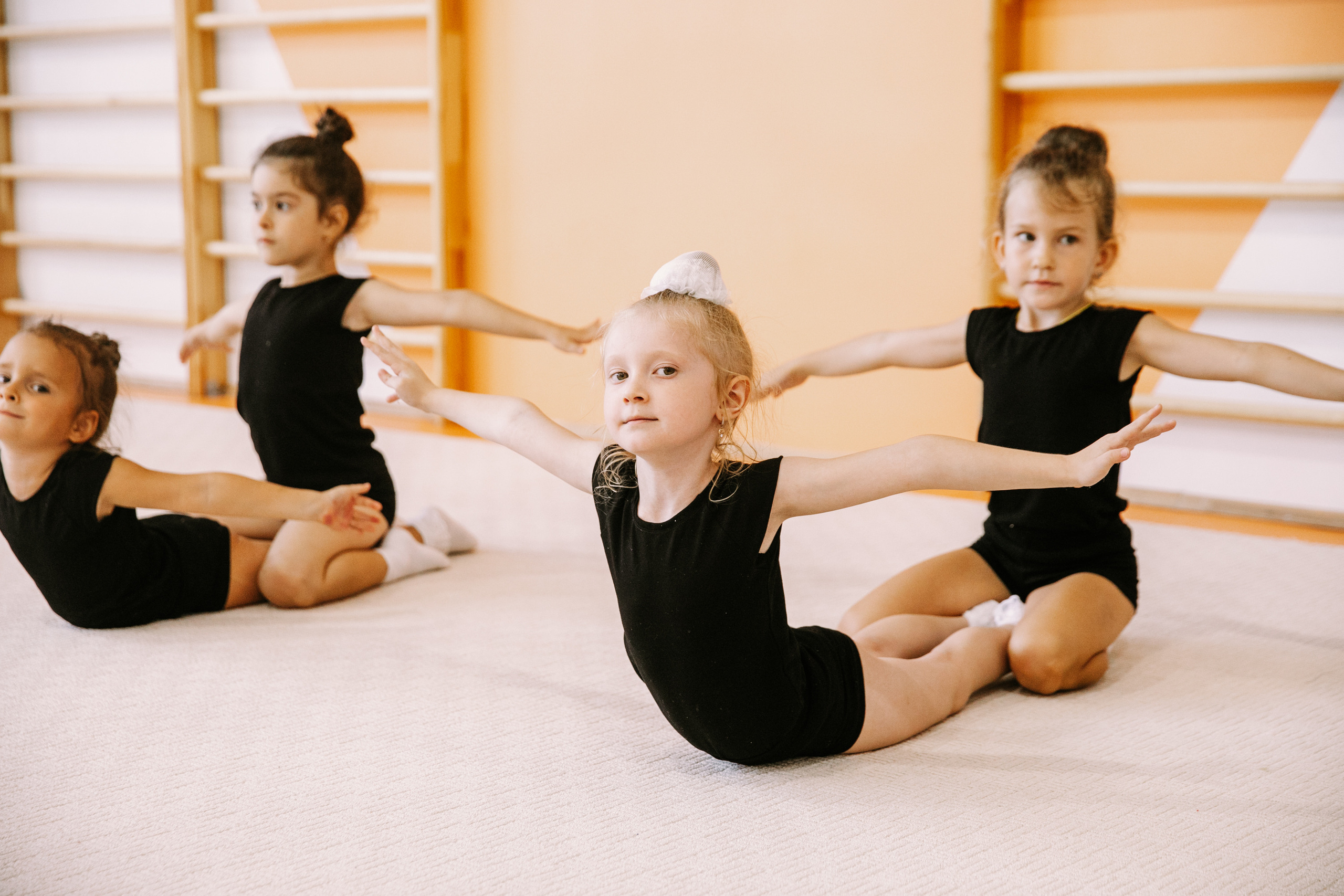 Гимнастки. Фотограф Максим Маркелов