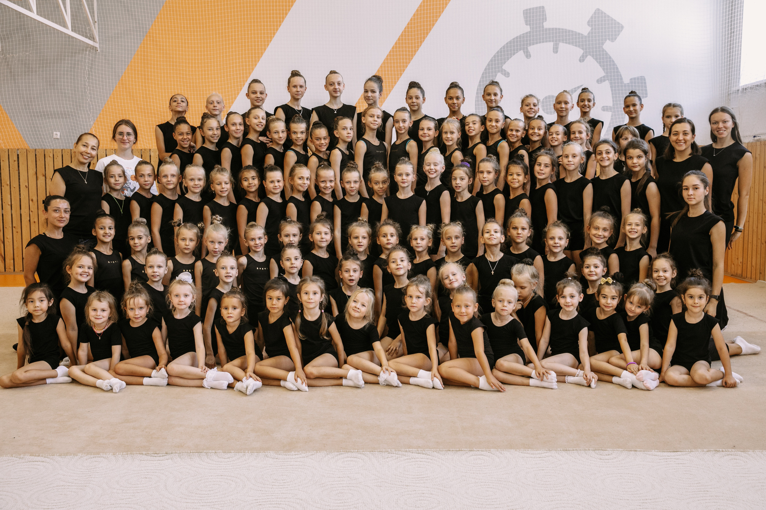 Гимнастки. Фотограф Максим Маркелов