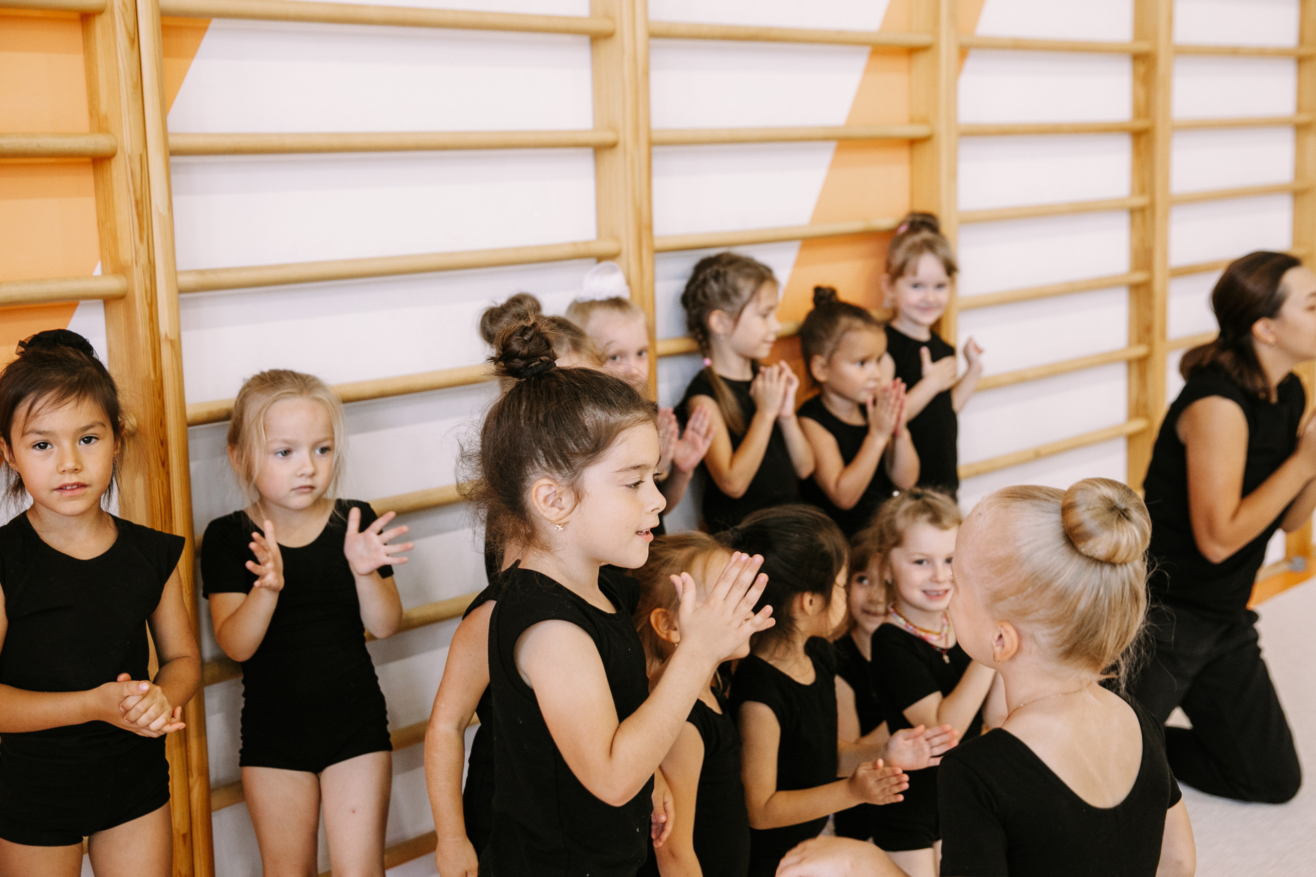 Гимнастки. Фотограф Максим Маркелов