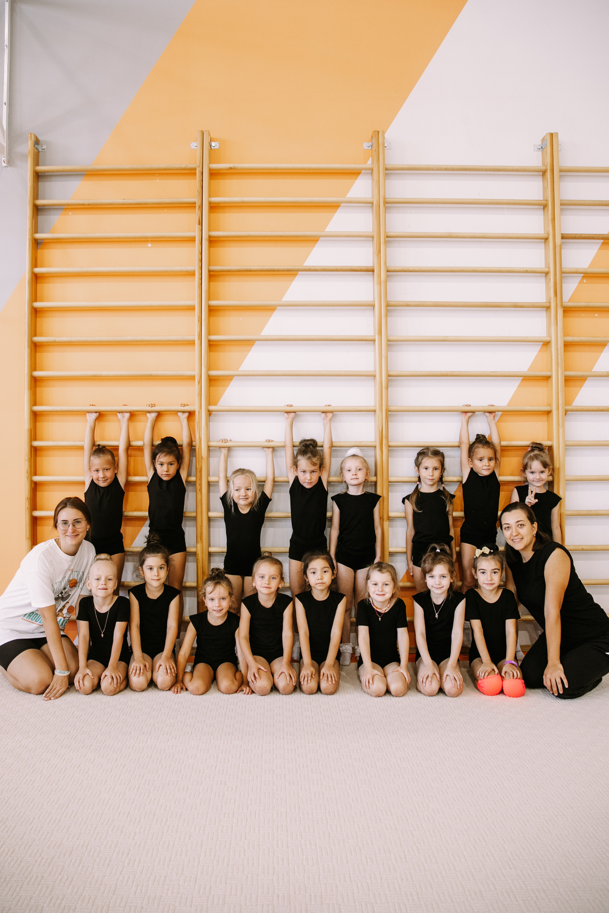 Гимнастки. Фотограф Максим Маркелов