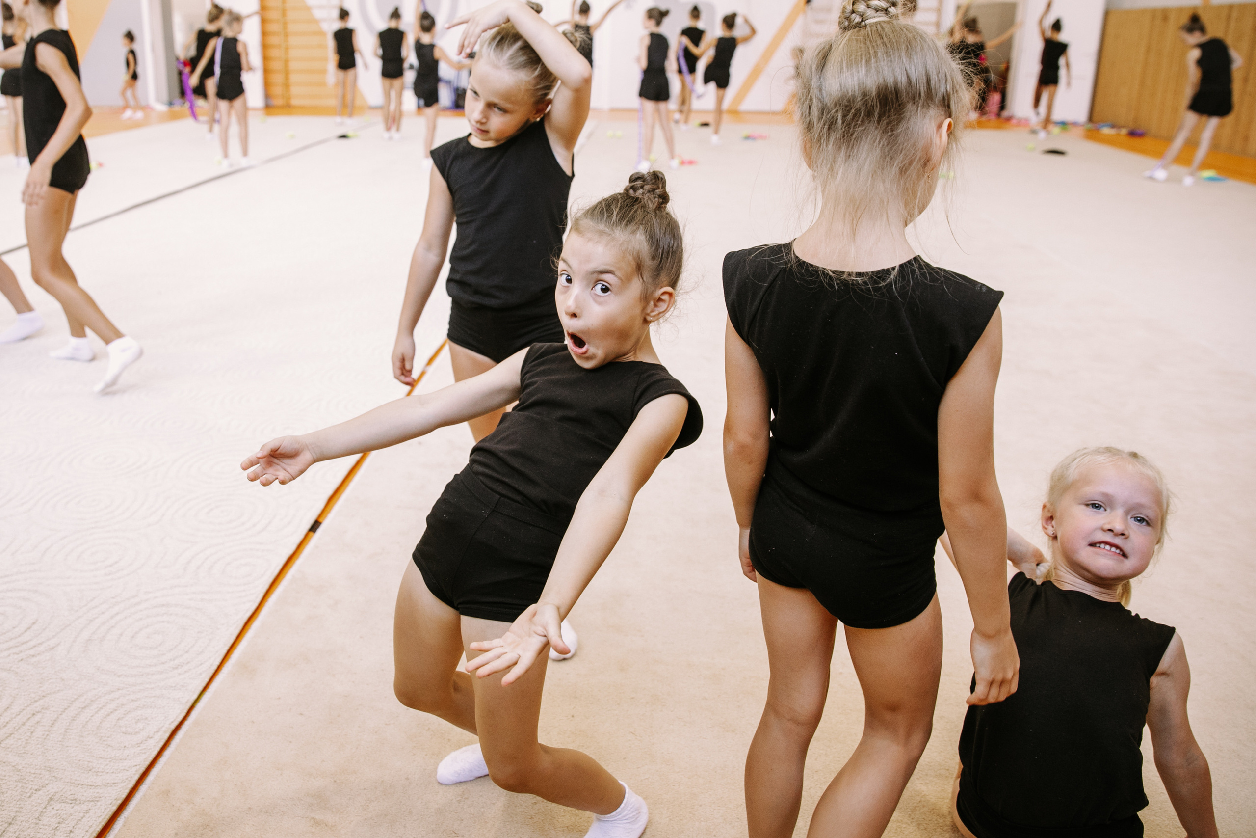 Гимнастки. Фотограф Максим Маркелов