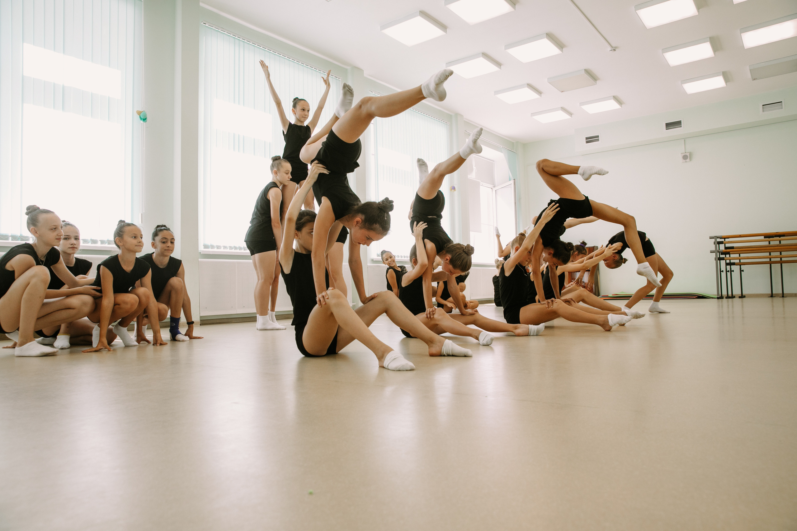 Гимнастки. Фотограф Максим Маркелов