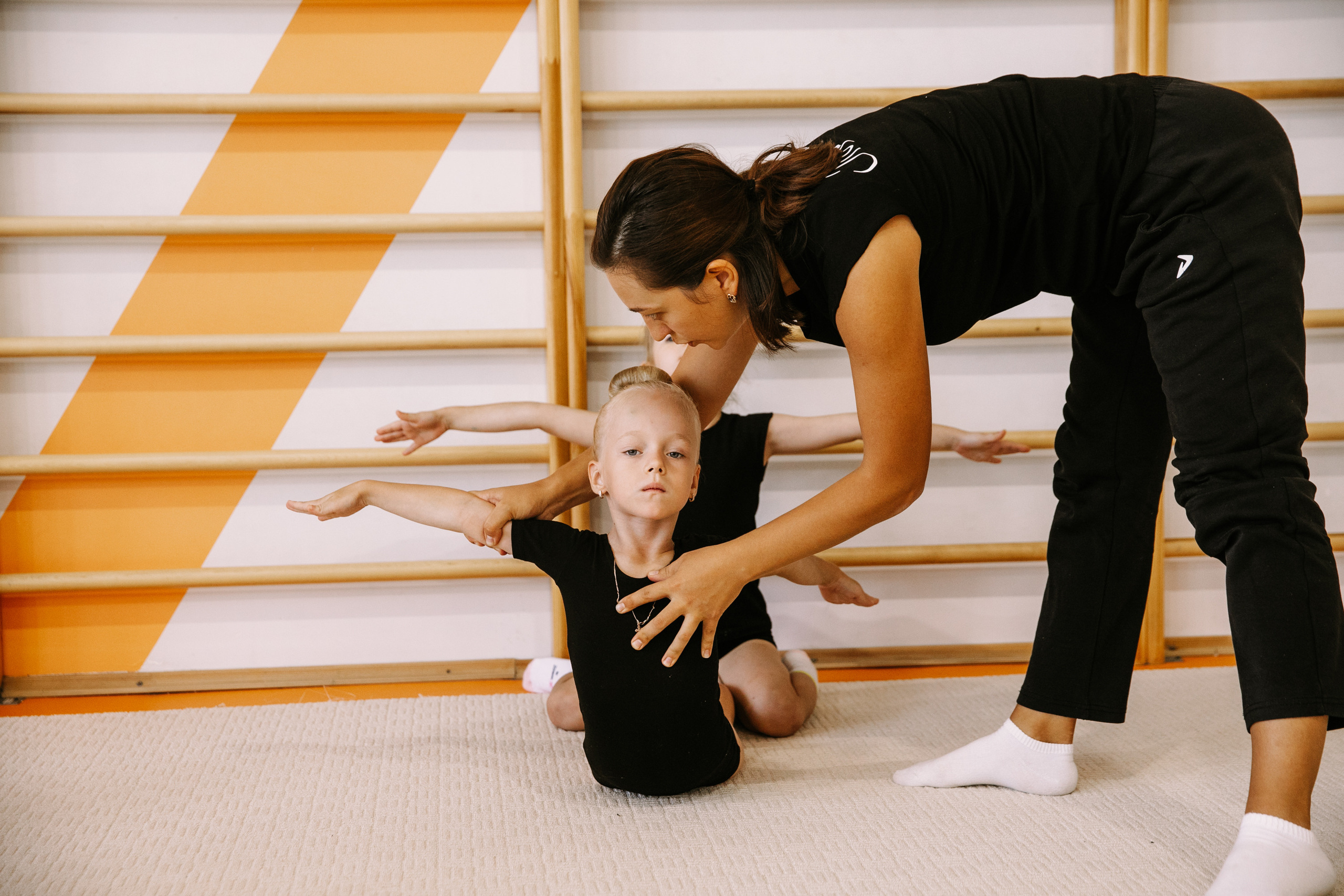 Гимнастки. Фотограф Максим Маркелов