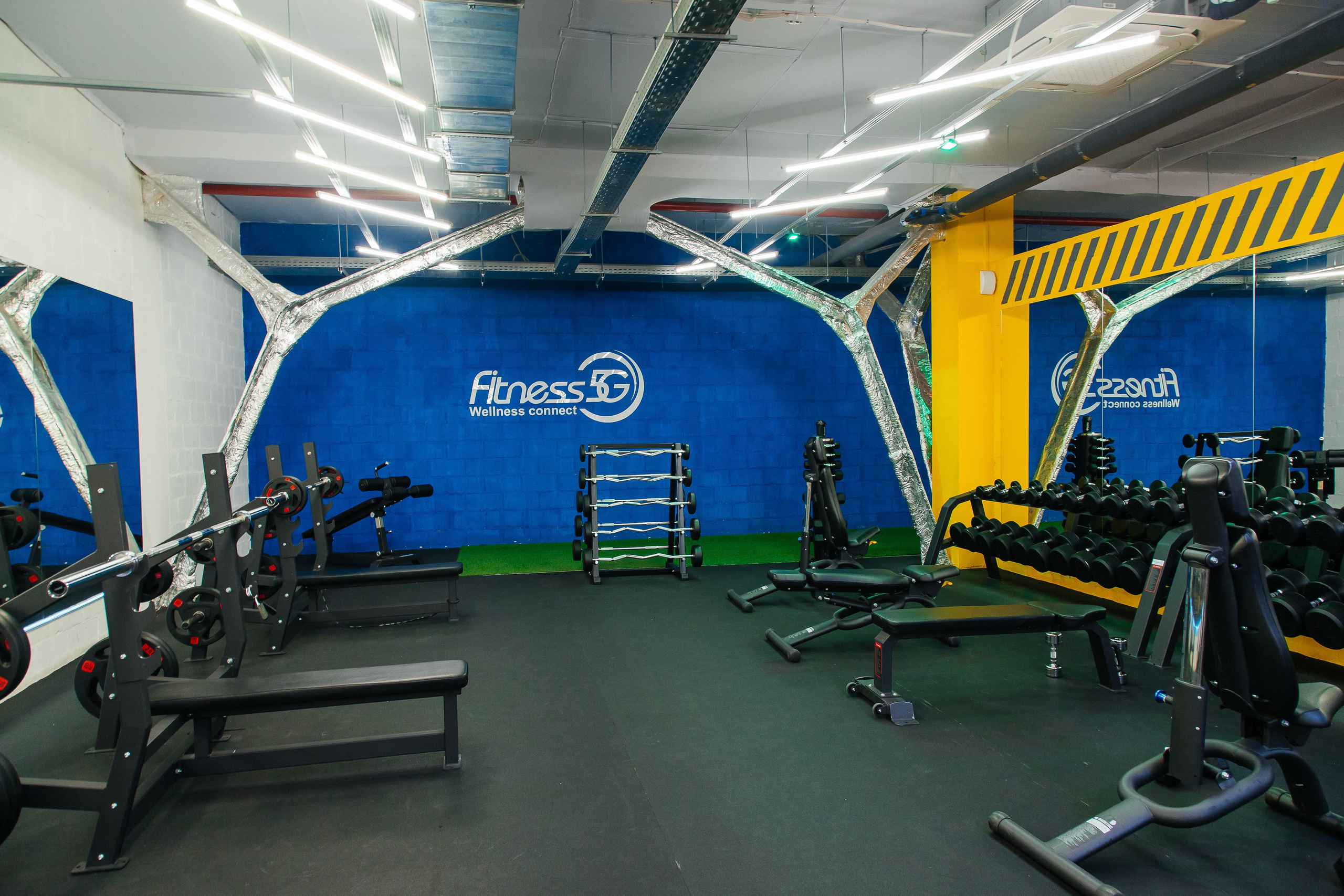 Тренажерный зал. Креативный и женский Фотограф Омске Наталья Лебедева