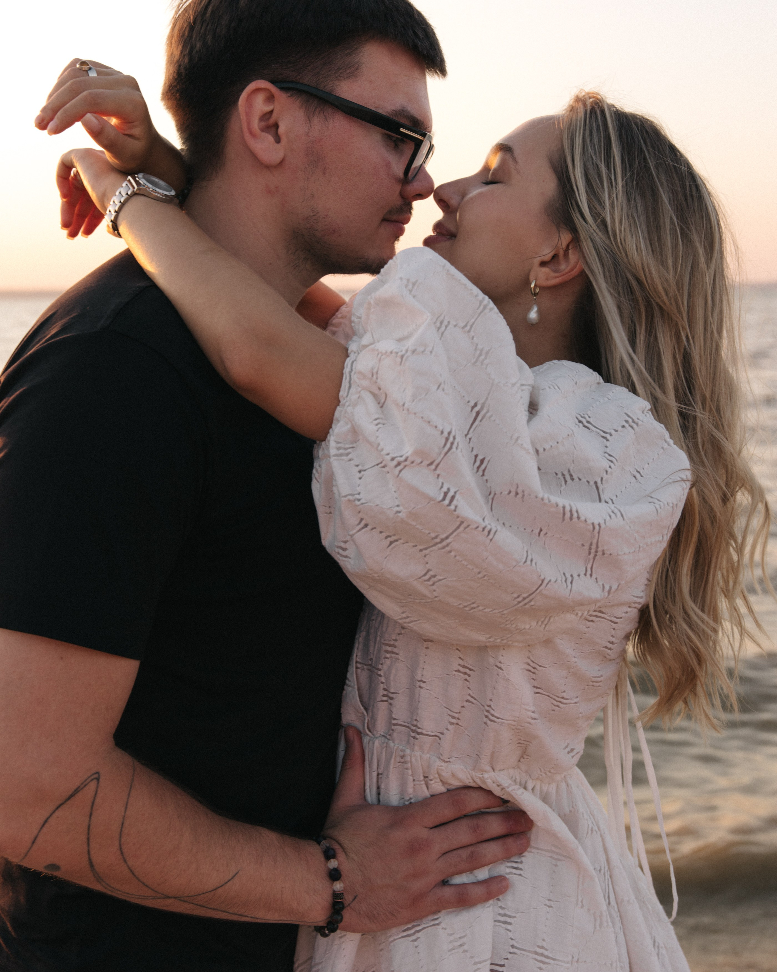Love story на берегу реки Волга ♥. Фотограф Санкт-Петербург. Аврамова Анастасия