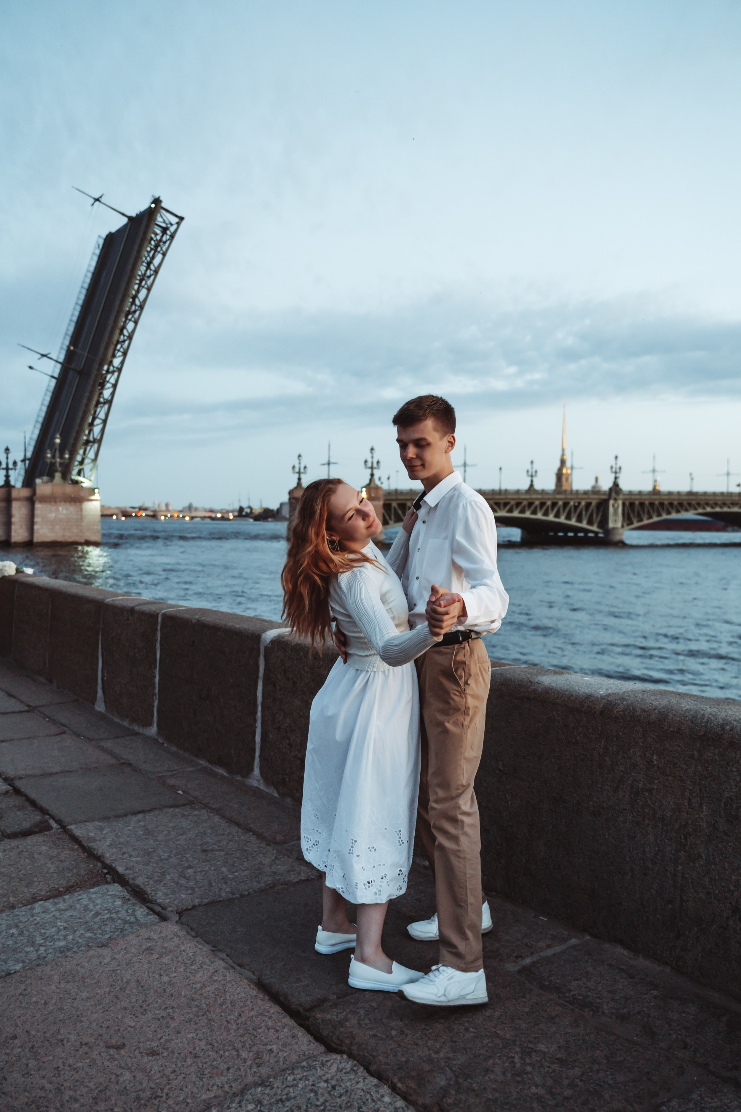 Лав стори фотограф Санкт-Петербург. Свадебный, семейный, портретный, репортажный фотограф в Санкт-Петербурге