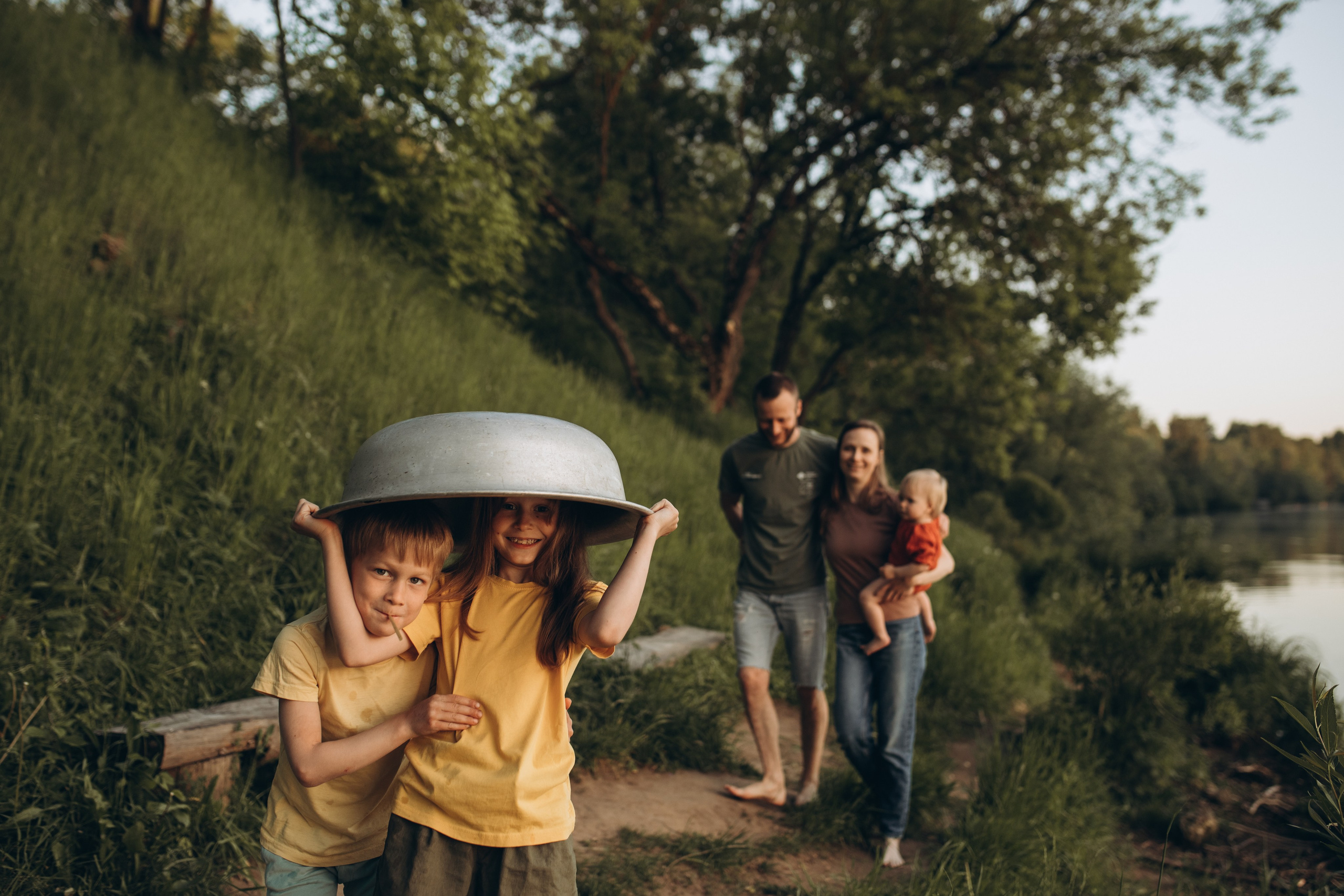 Саша, Петя, Маня, Веня и Яся. Фотограф Людмила Оюн