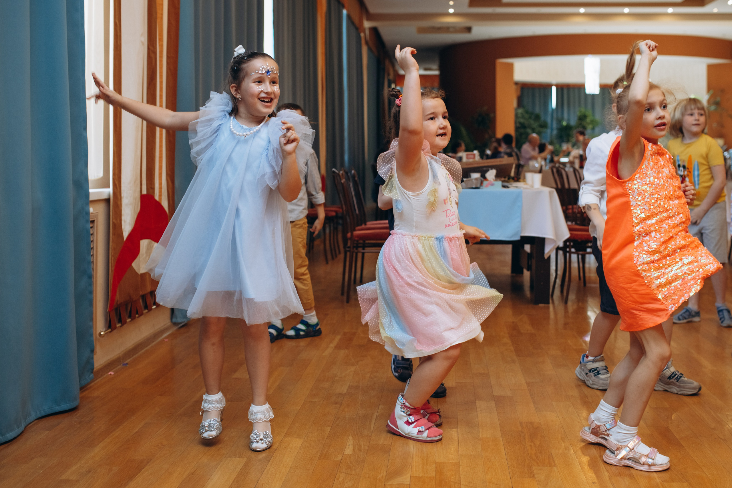 Выпускной в КЦ Рублёво. Фотограф Людмила Оюн