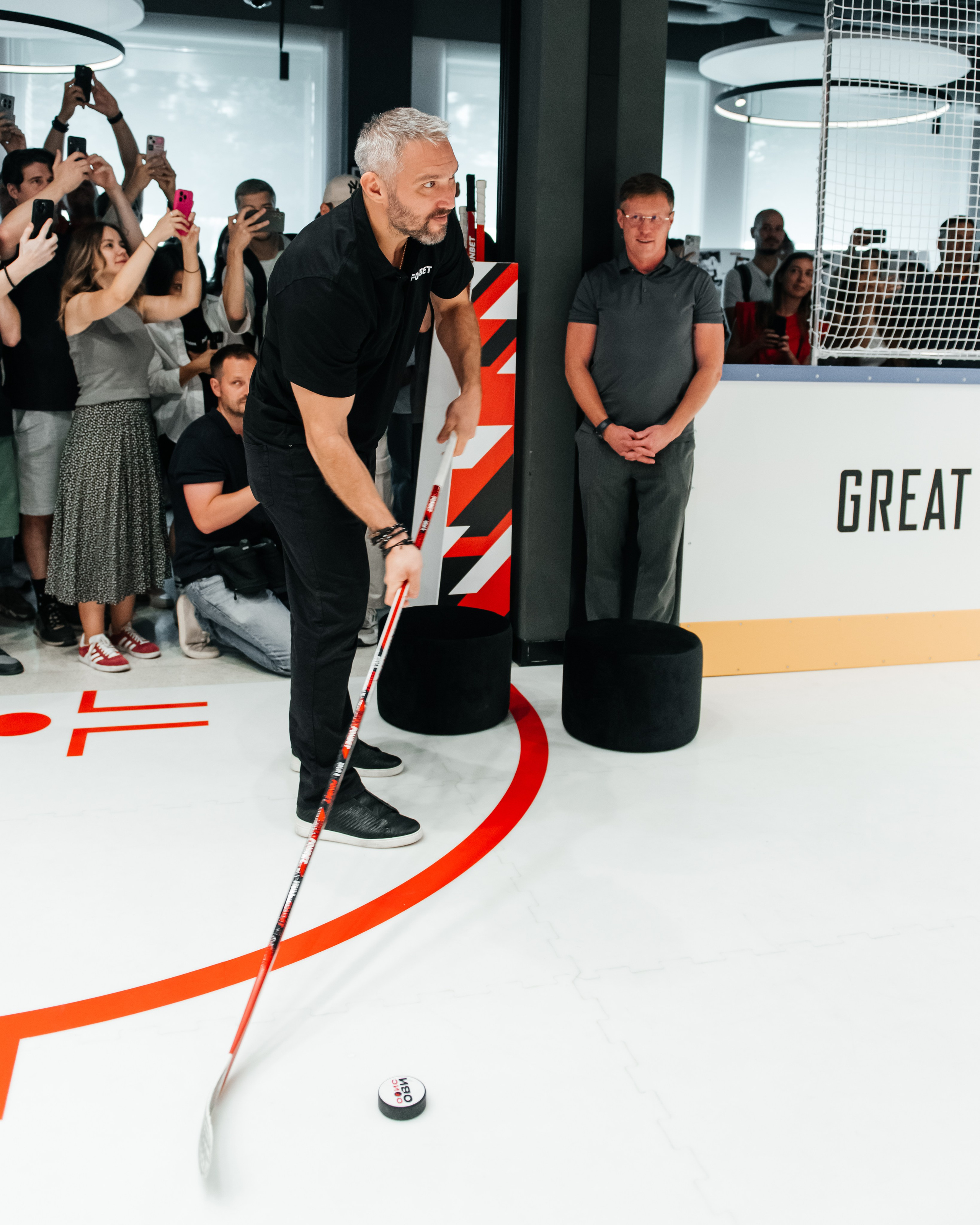 Открытие пространства ОfИС ОВИ х FONBET. ДИНА МИХНЕВА спортивный фотограф Москва