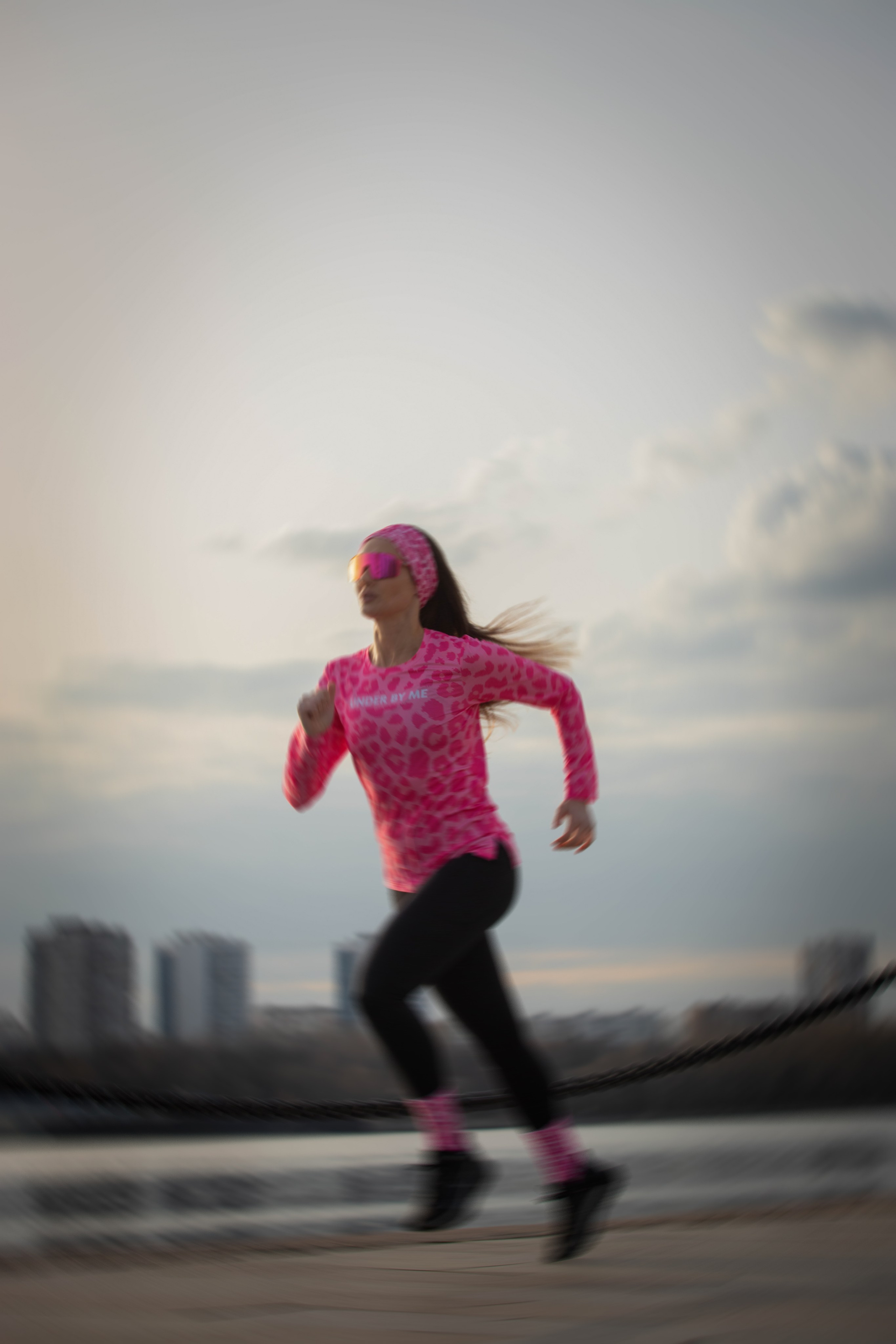 UNDER BY ME. Александра Мельниченко/ Бегающий фотограф