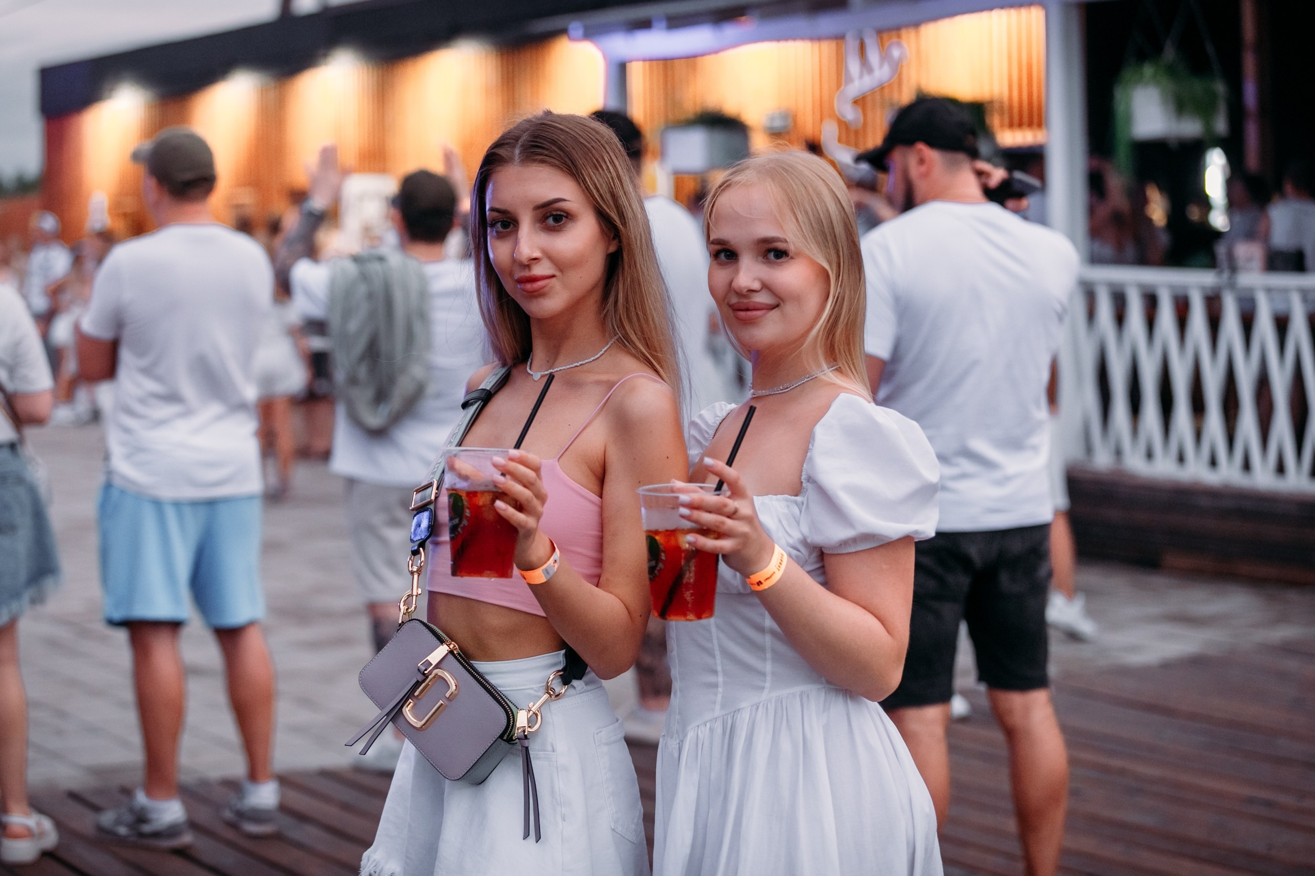 White Party @ Бархат парк. Репортажный фотограф Максим Полянский. Москва, Санкт-Петербург, Красноярск