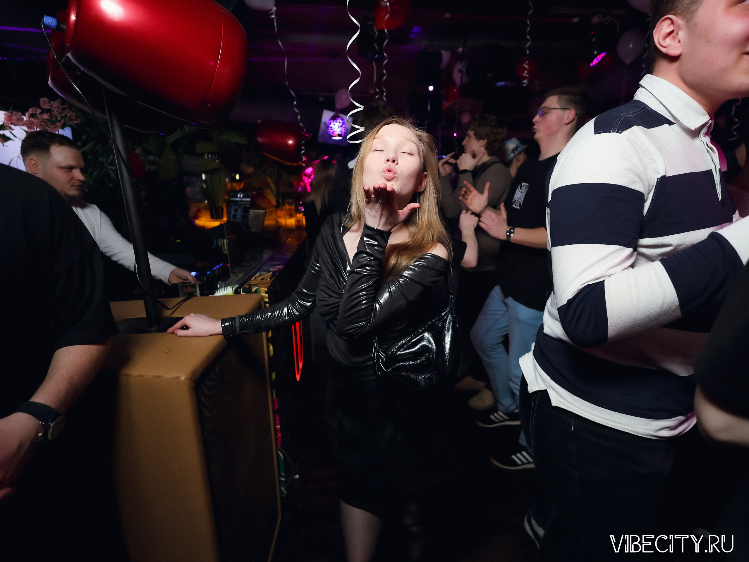 DOUBLE U. VIBECITY.RU Вайб Сити Ру Фоторепортажи Фотоотчеты Калининград