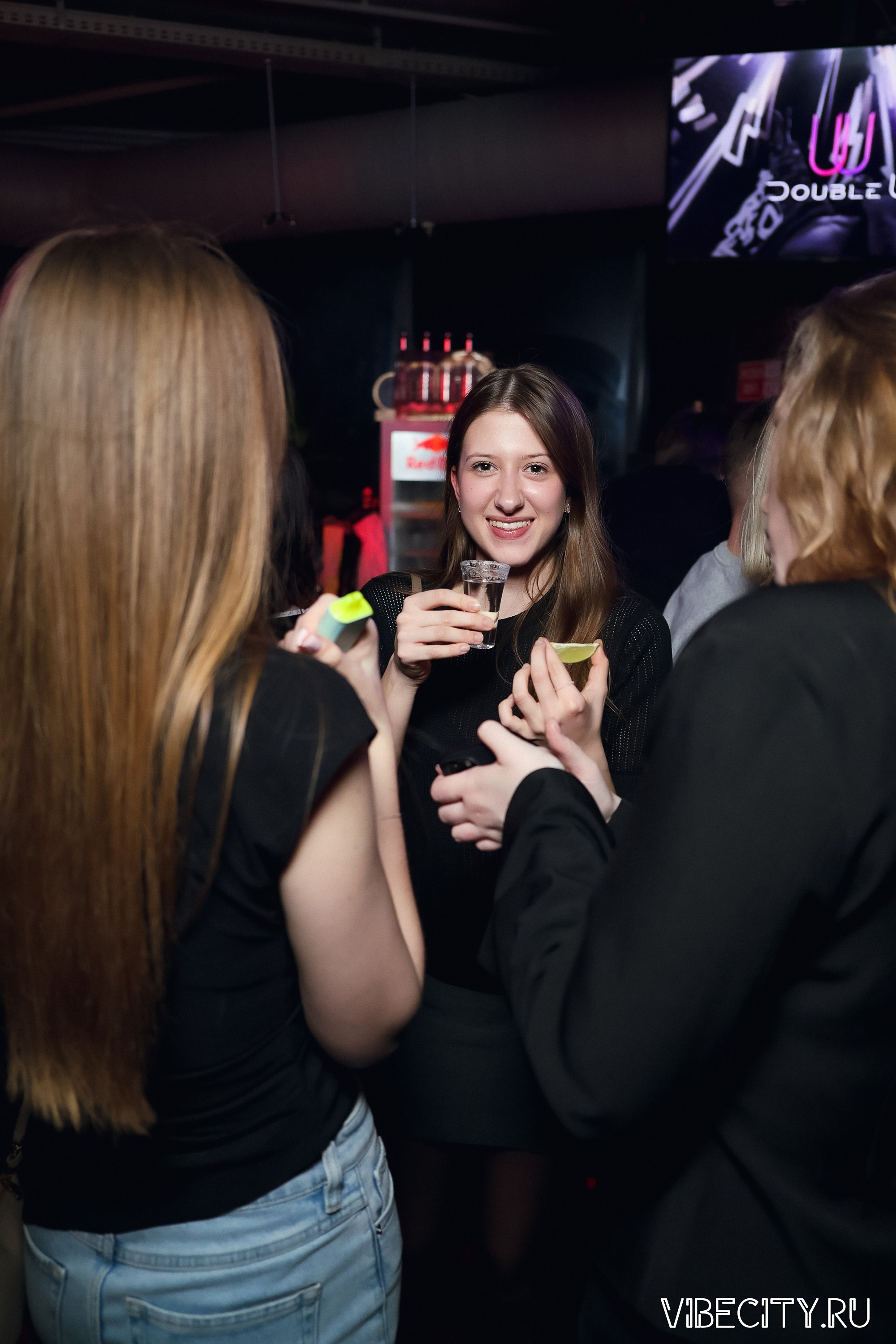 DOUBLE U. VIBECITY.RU Вайб Сити Ру Фоторепортажи Фотоотчеты Калининград