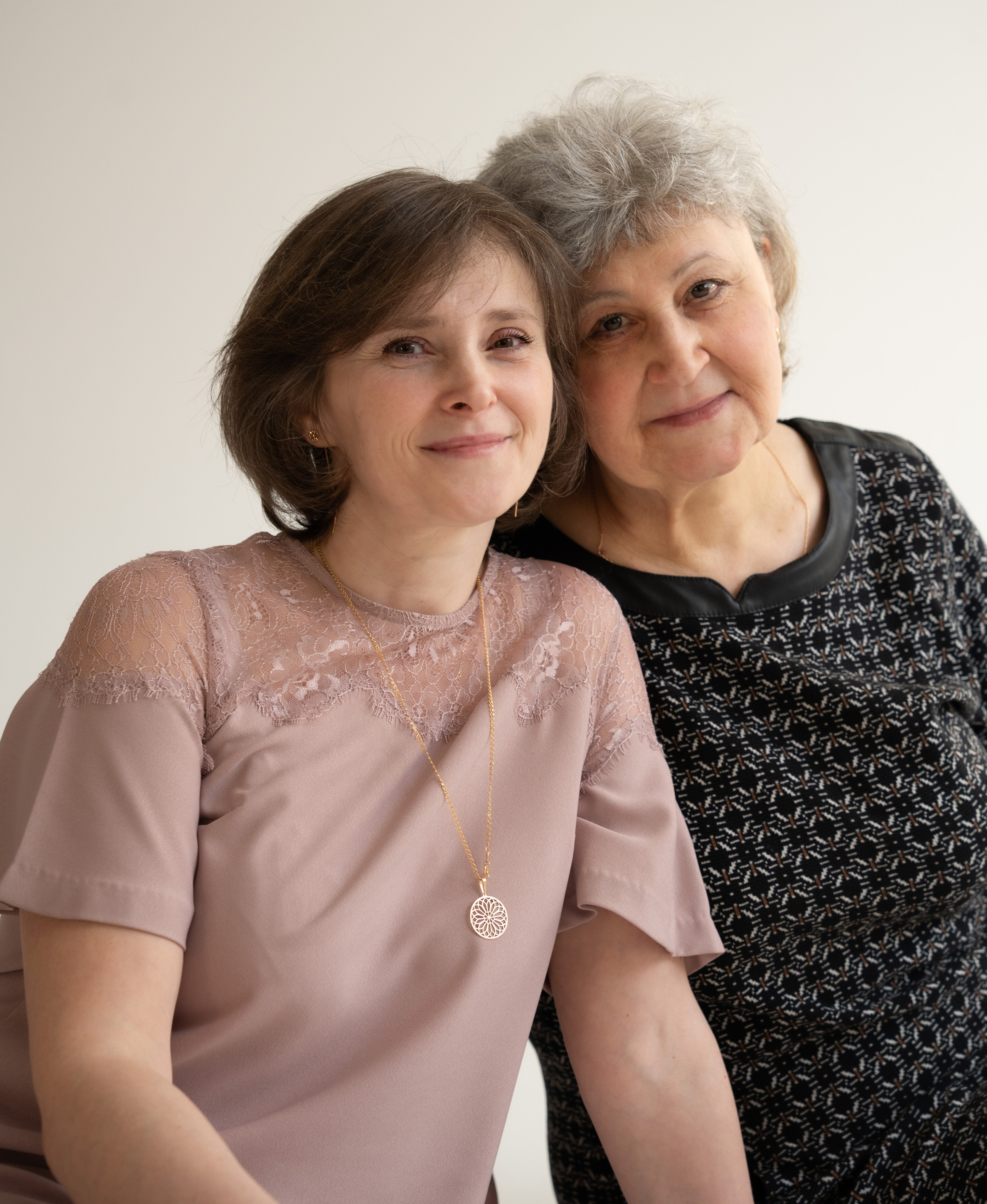 Семейная съёмка для Ольги. Студийный и портретный фотограф в САНКТ-ПЕТЕРБУРГЕИрина Махаон