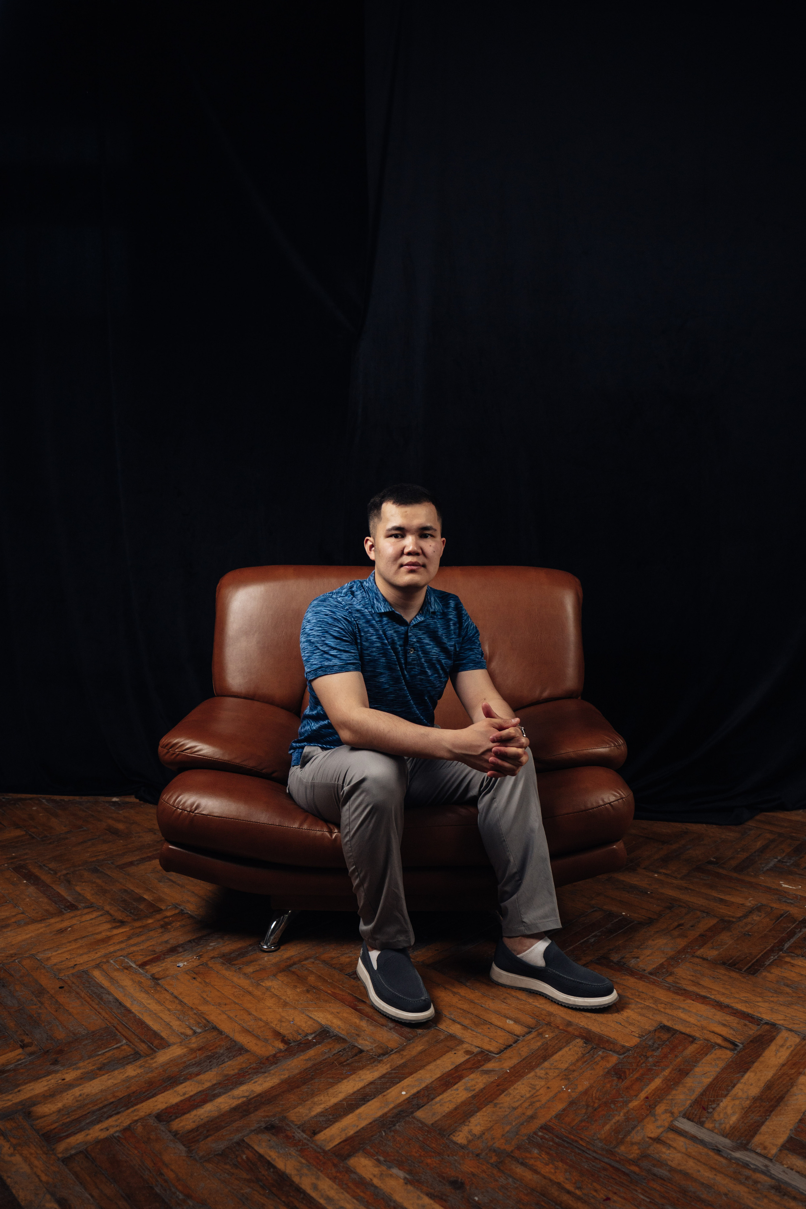 Индивидуальная фотосессия в фотостудии. Уличный и студийный фотограф в Астане Ержанов Нурасыл