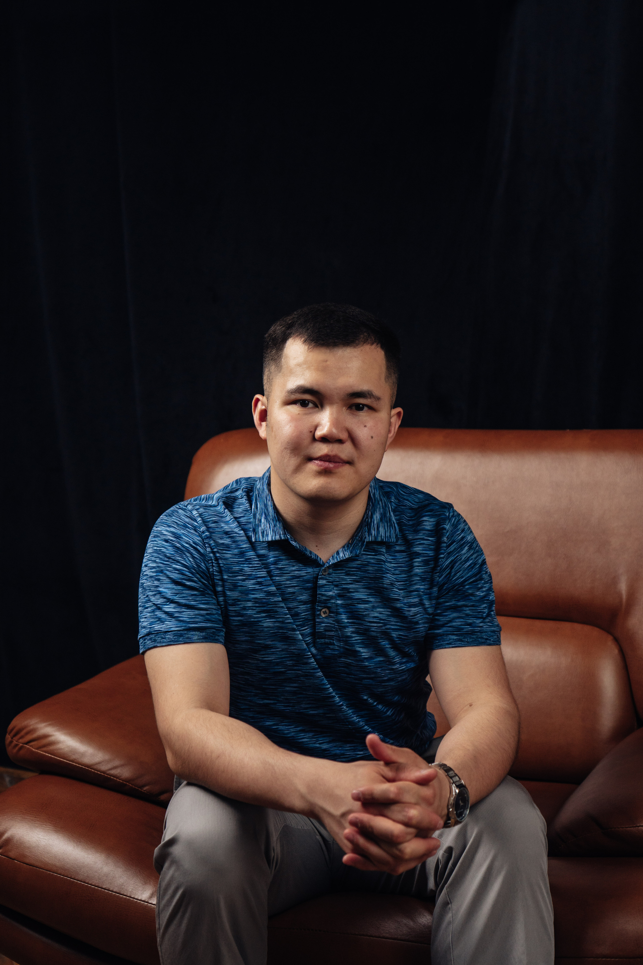 Индивидуальная фотосессия в фотостудии. Уличный и студийный фотограф в Астане Ержанов Нурасыл