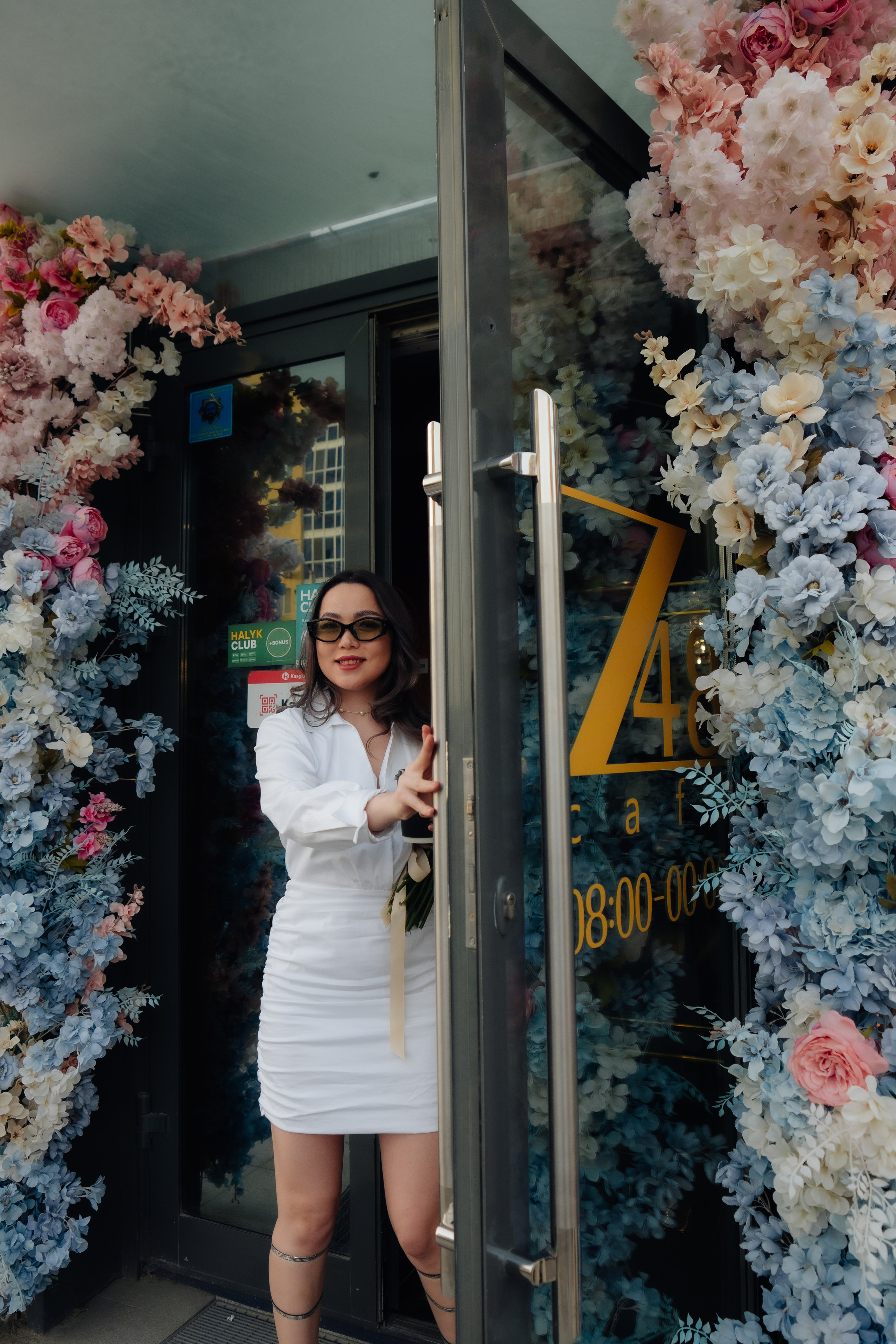 Жанерке. Уличная фотосессия. Уличный и студийный фотограф в Астане Ержанов Нурасыл