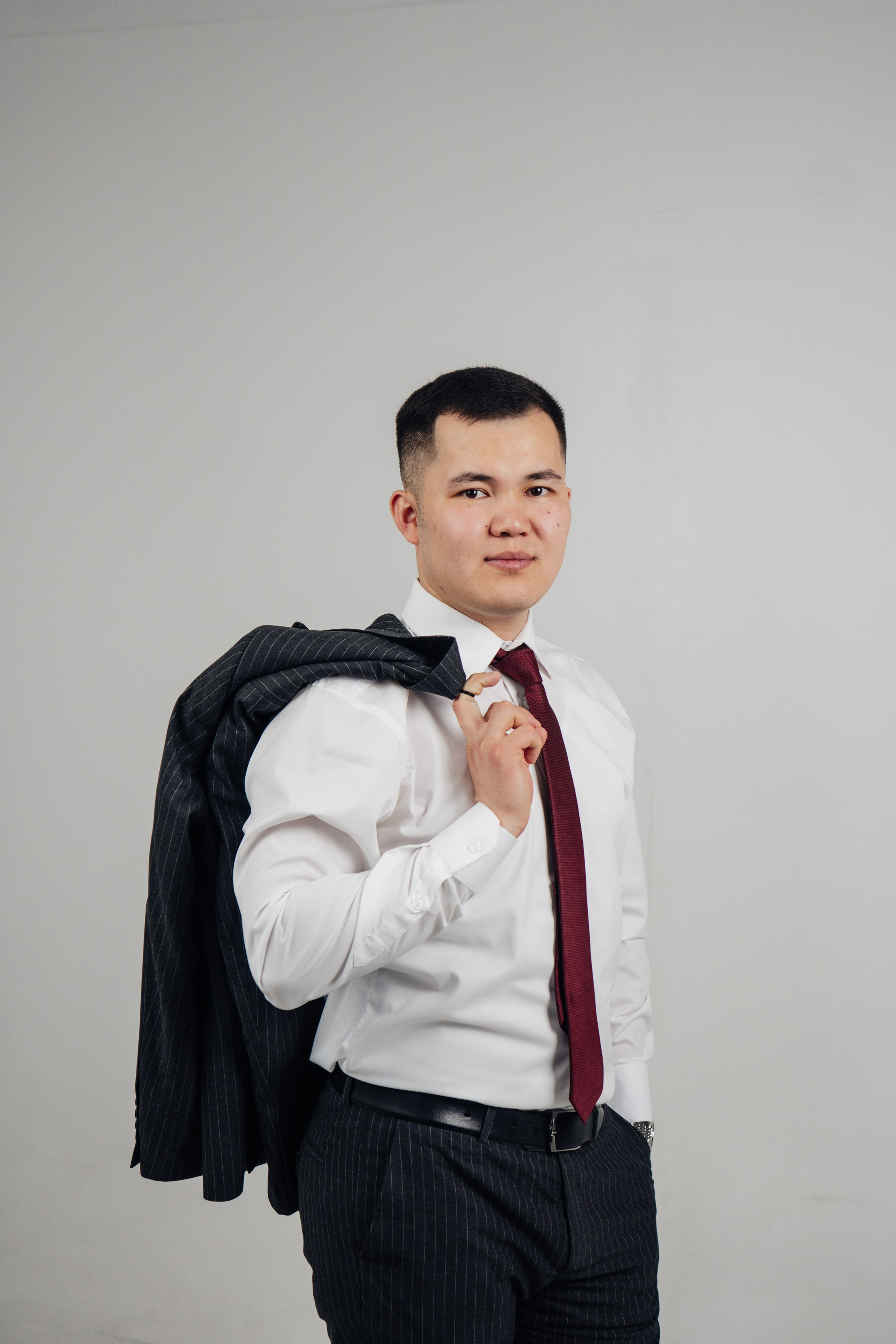 Жансерик. Business portrait. Уличный и студийный фотограф в Астане Ержанов Нурасыл