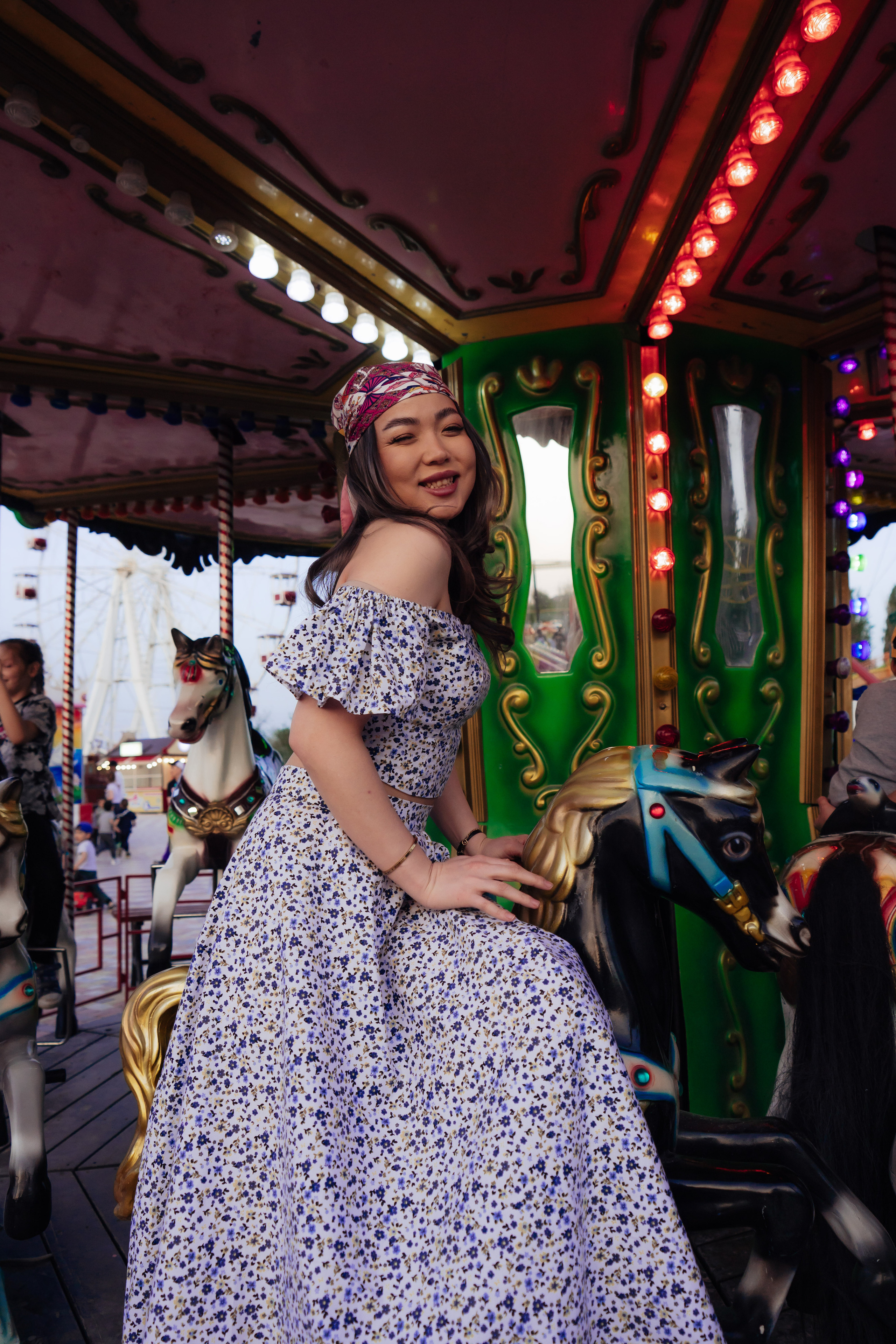 Keremet Park. Street portrait. Уличный и студийный фотограф в Астане Ержанов Нурасыл