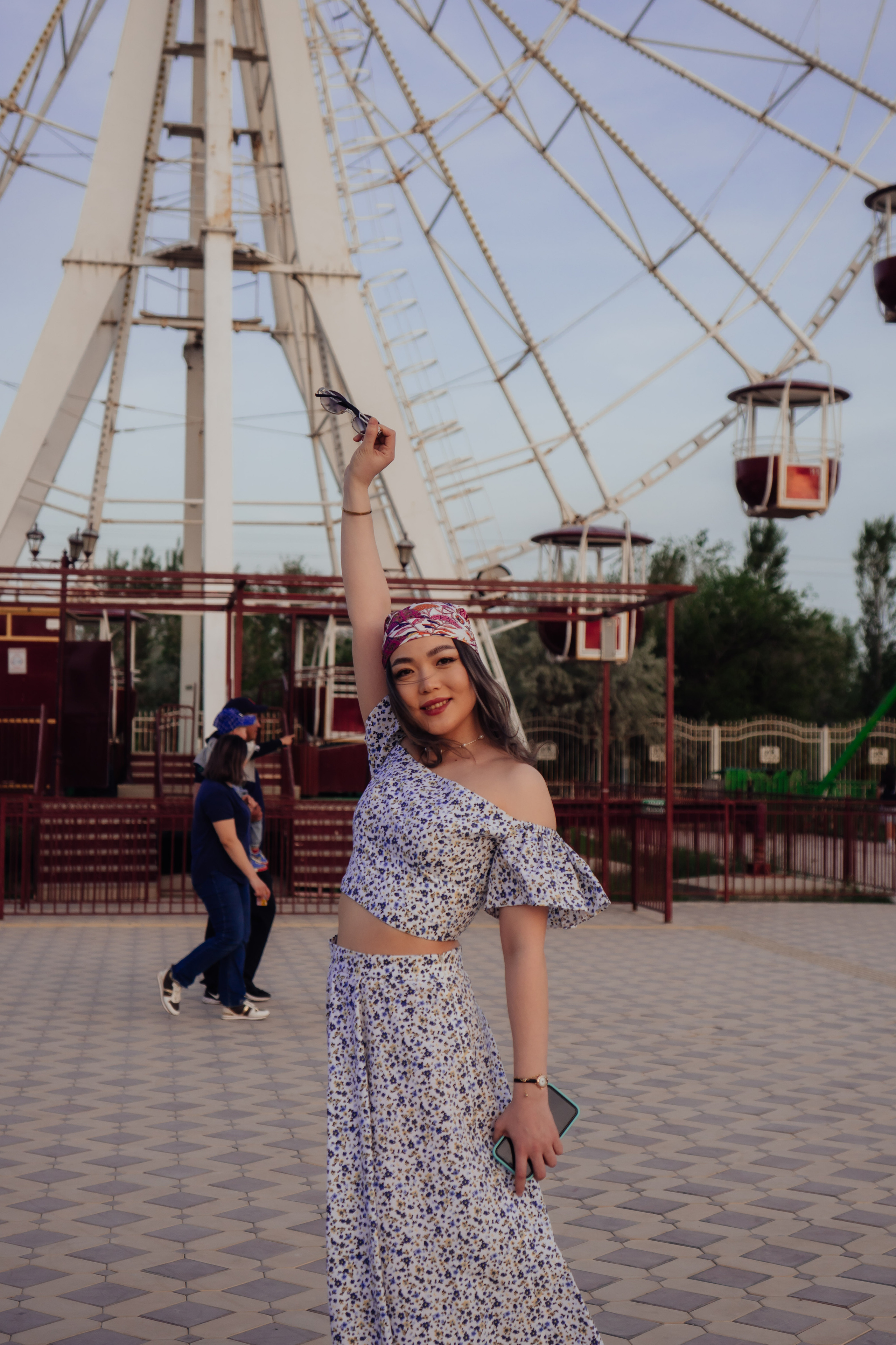 Keremet Park. Street portrait. Уличный и студийный фотограф в Астане Ержанов Нурасыл