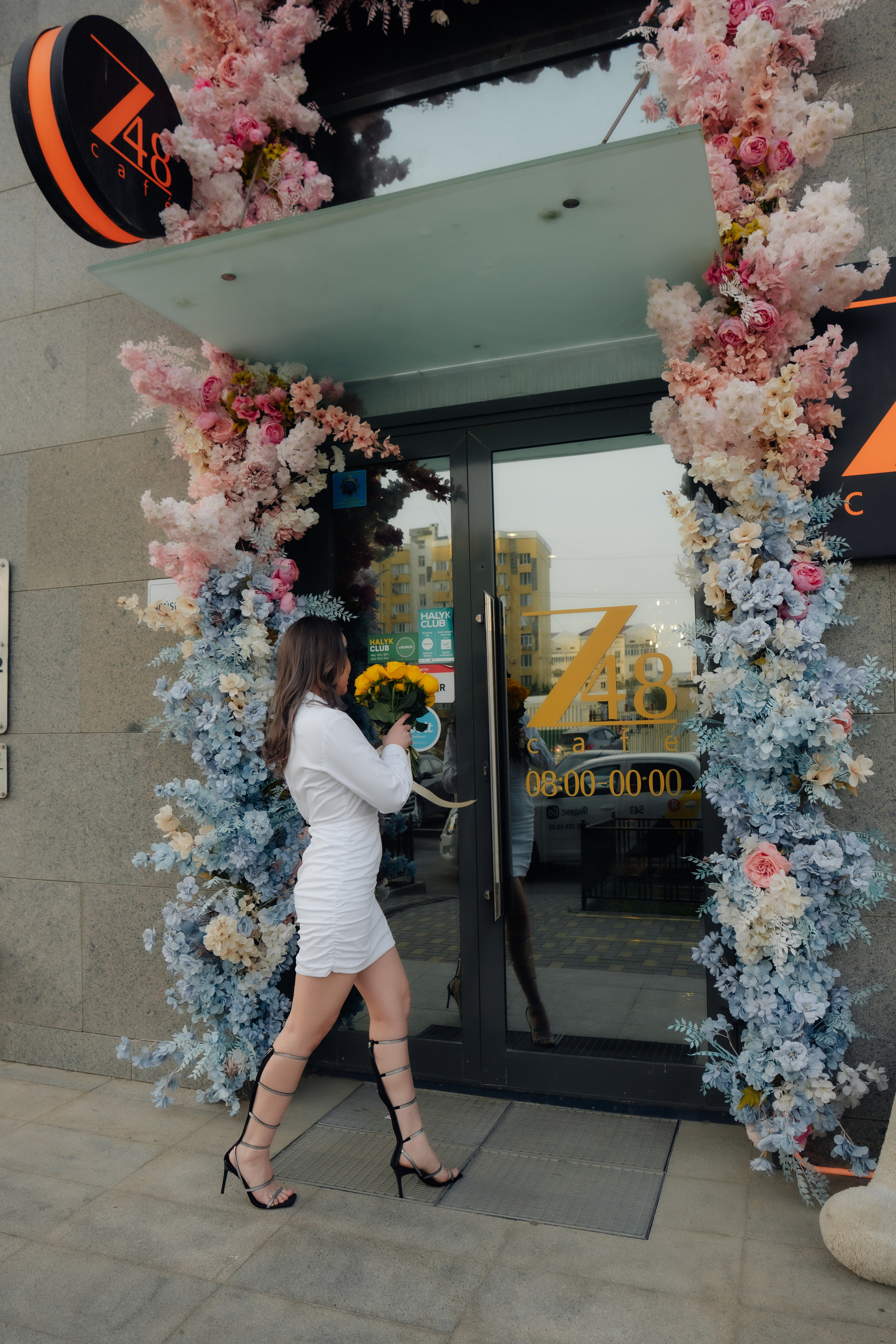Жанерке. Уличная фотосессия. Уличный и студийный фотограф в Астане Ержанов Нурасыл