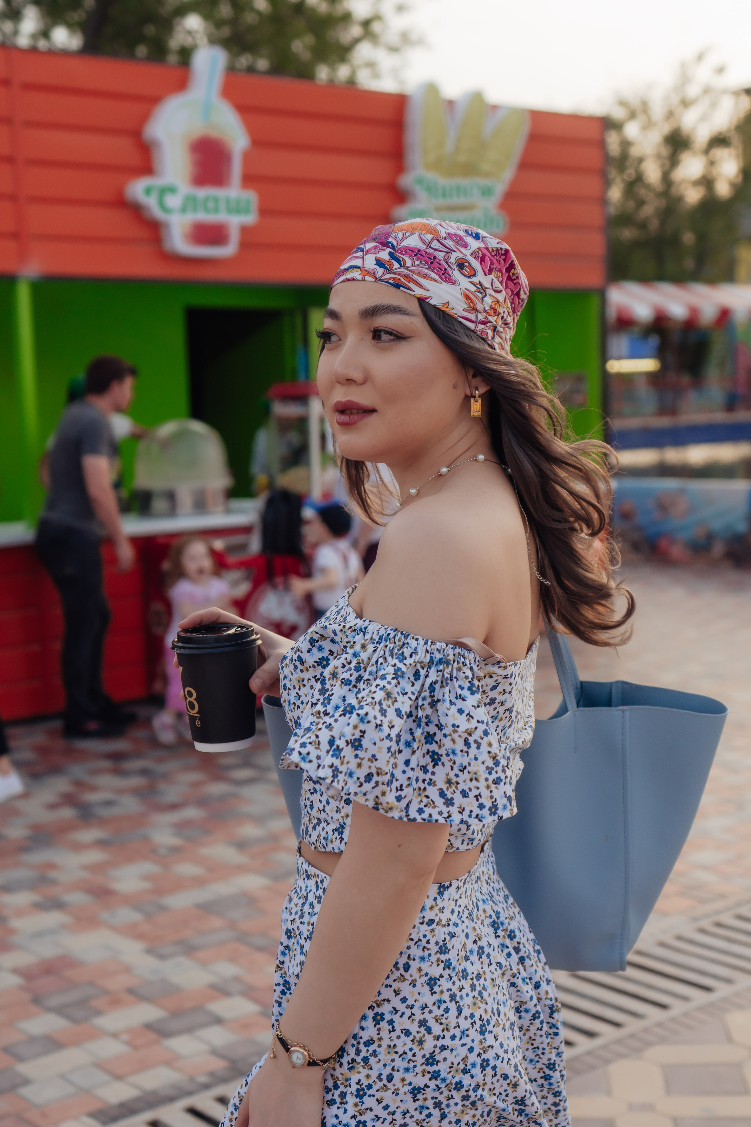 Keremet Park. Street portrait. Уличный и студийный фотограф в Астане Ержанов Нурасыл