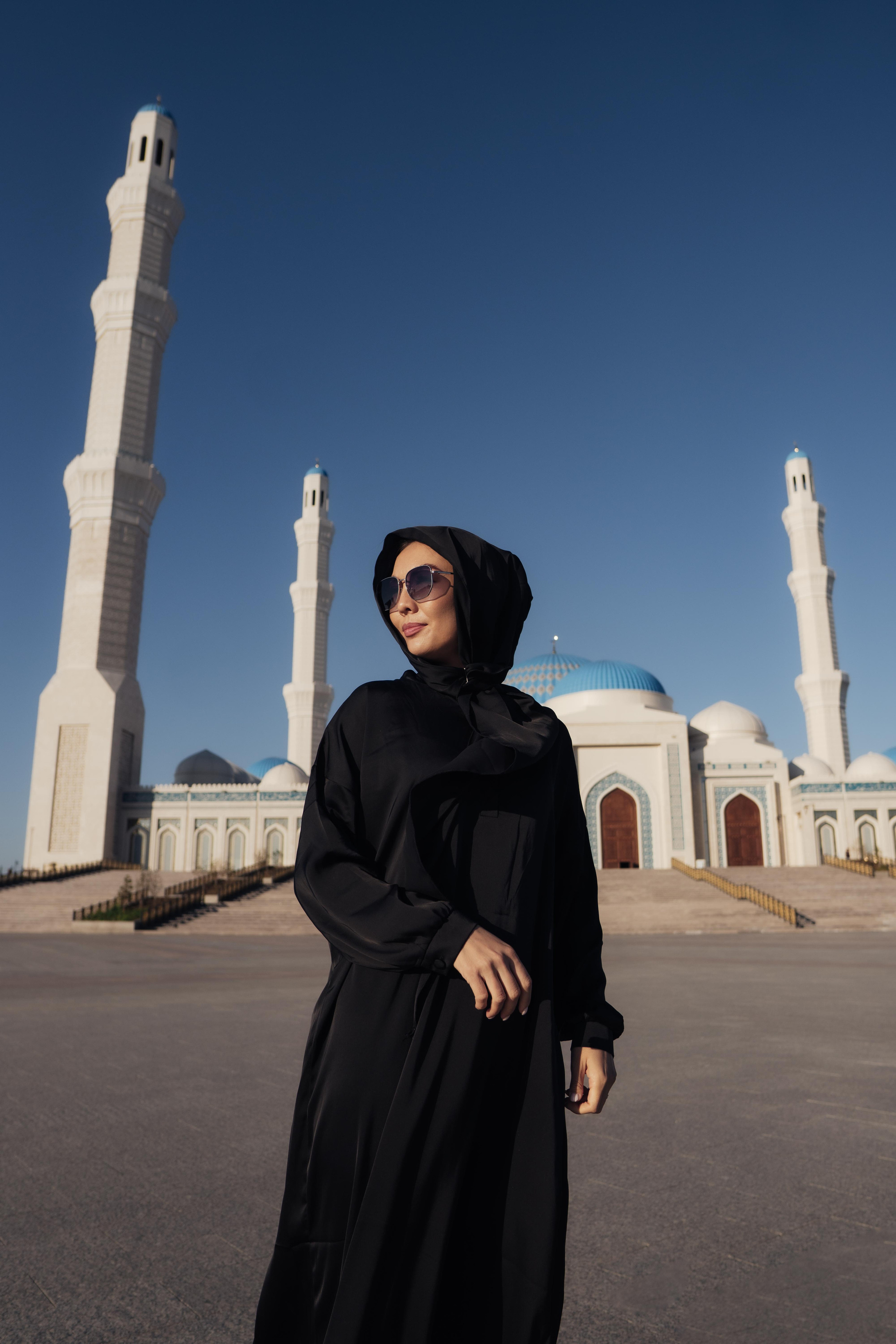 Портрет. Центральная мечеть (Астана). Уличный и студийный фотограф в Астане Ержанов Нурасыл
