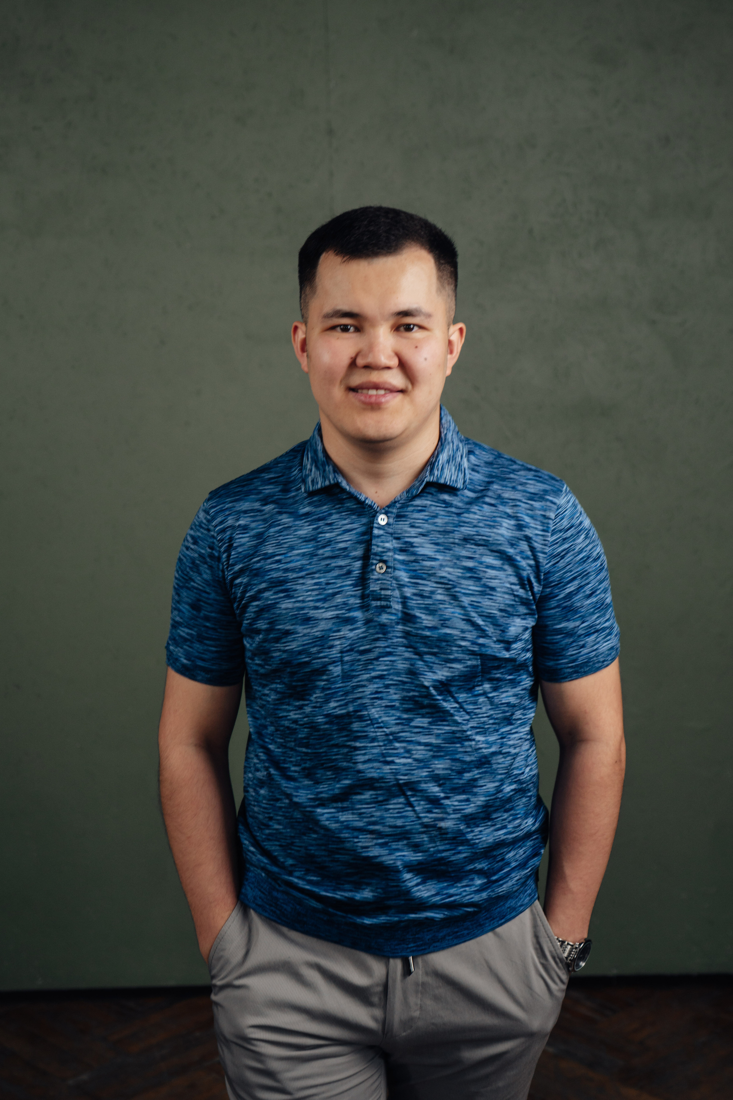 Индивидуальная фотосессия в фотостудии. Уличный и студийный фотограф в Астане Ержанов Нурасыл