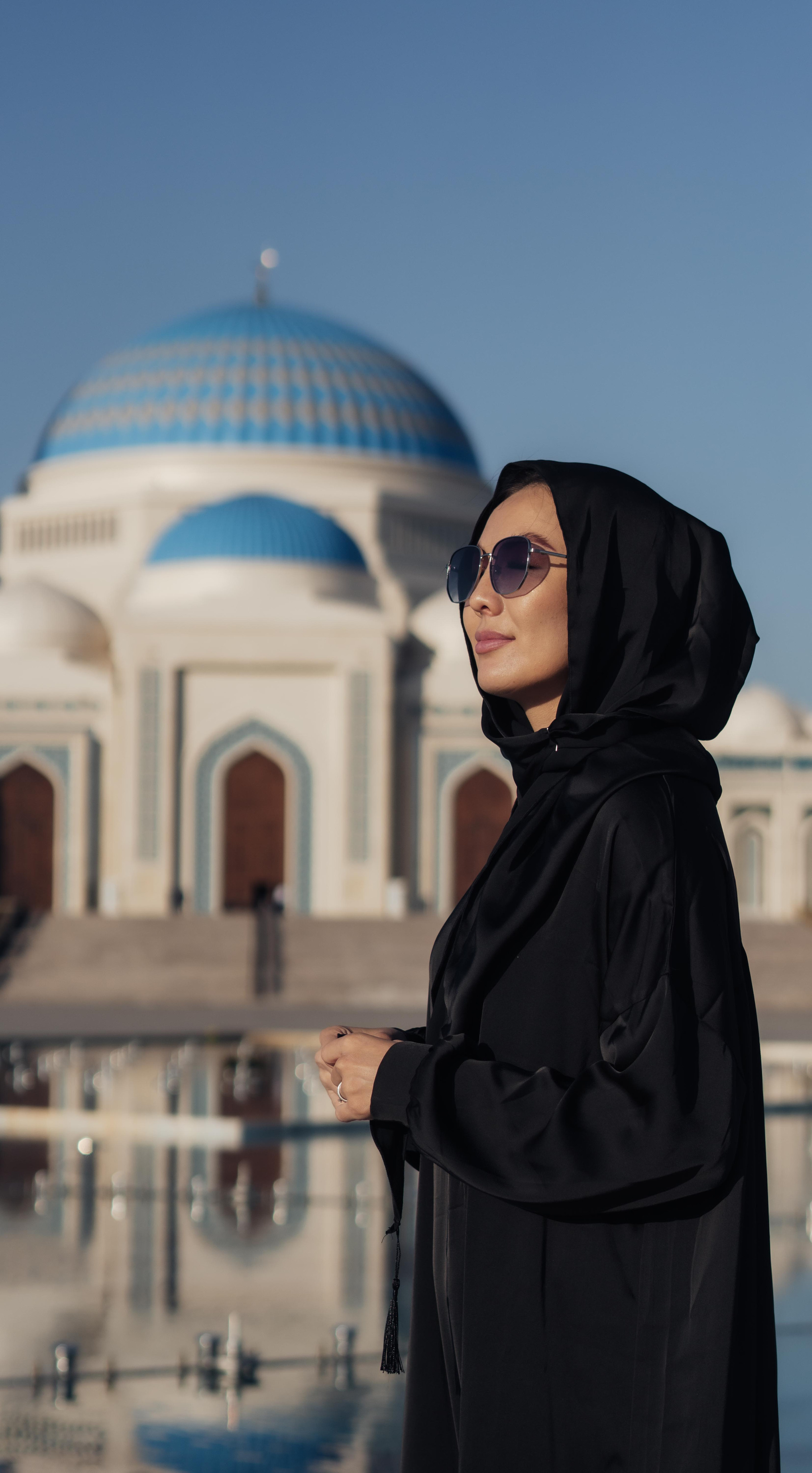 Портрет. Центральная мечеть (Астана). Уличный и студийный фотограф в Астане Ержанов Нурасыл