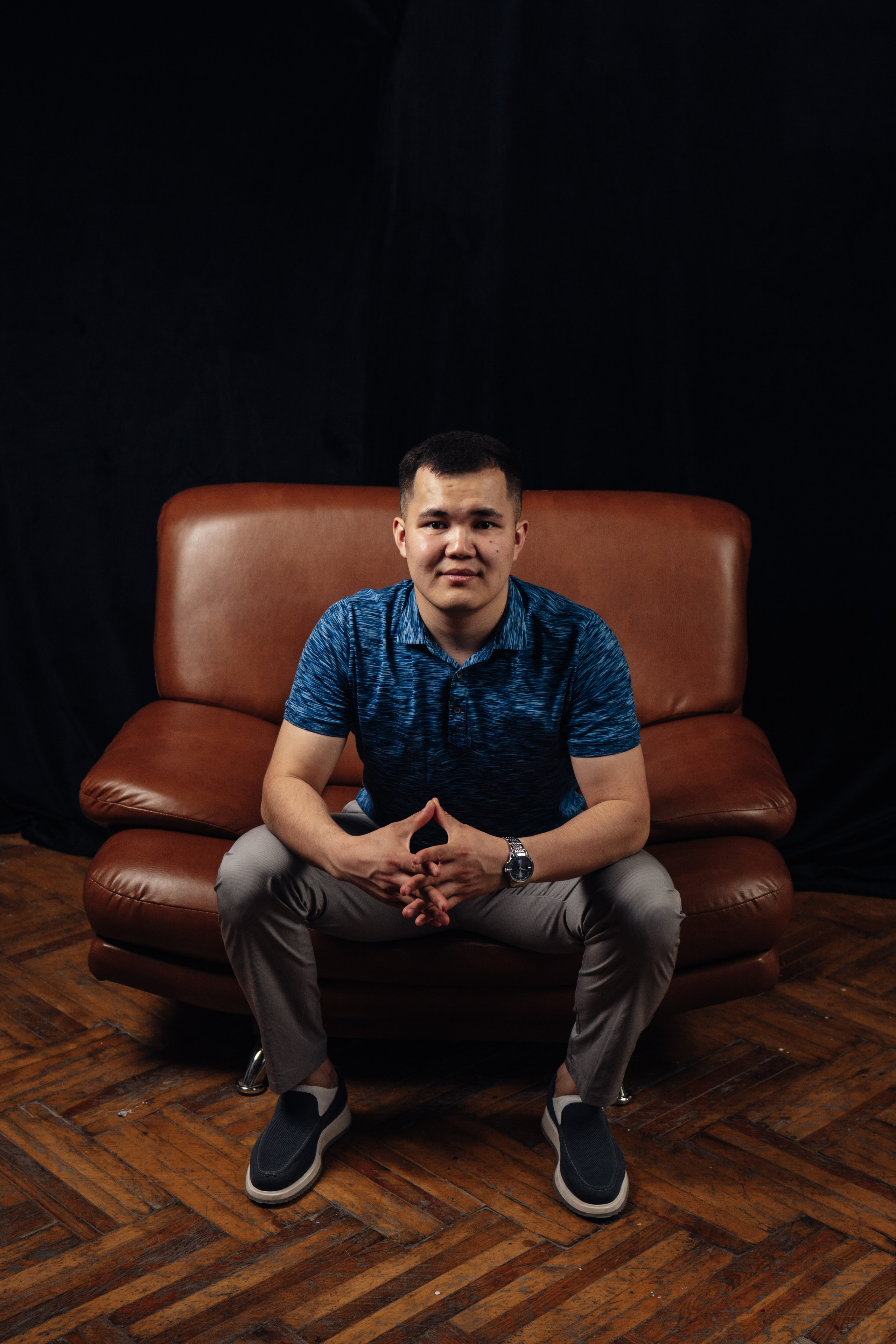 Индивидуальная фотосессия в фотостудии. Уличный и студийный фотограф в Астане Ержанов Нурасыл