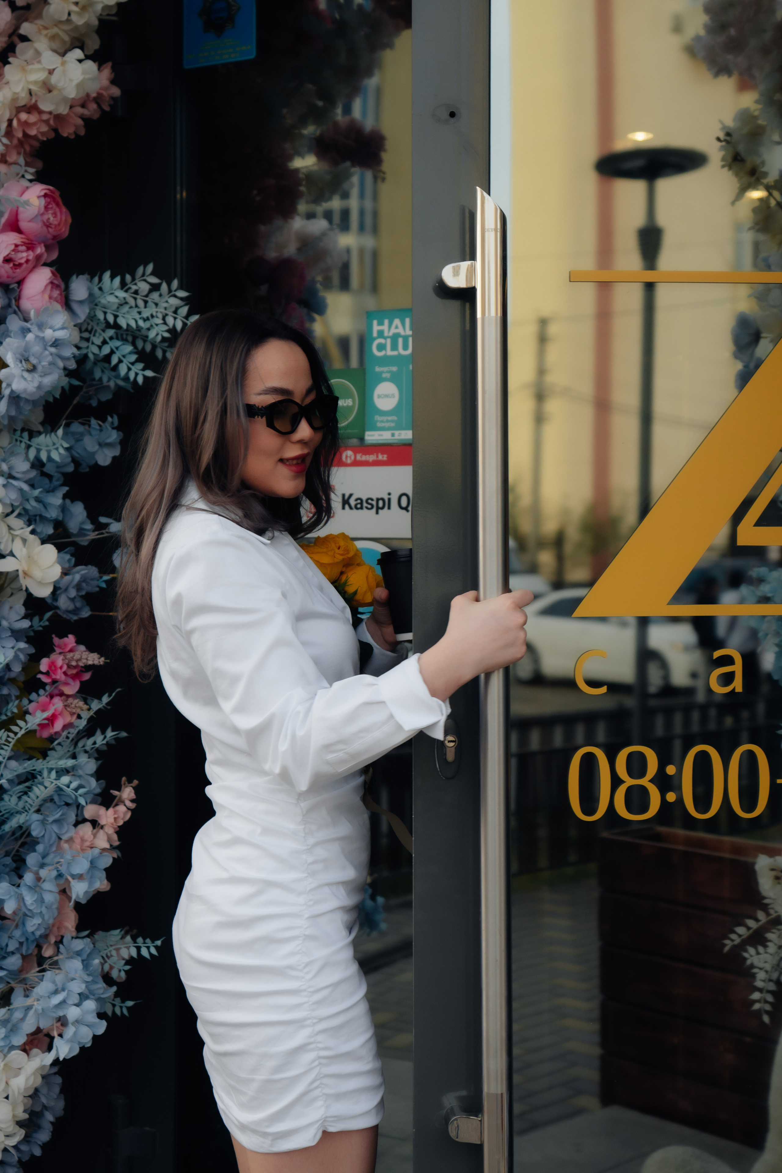 Жанерке. Уличная фотосессия. Уличный и студийный фотограф в Астане Ержанов Нурасыл