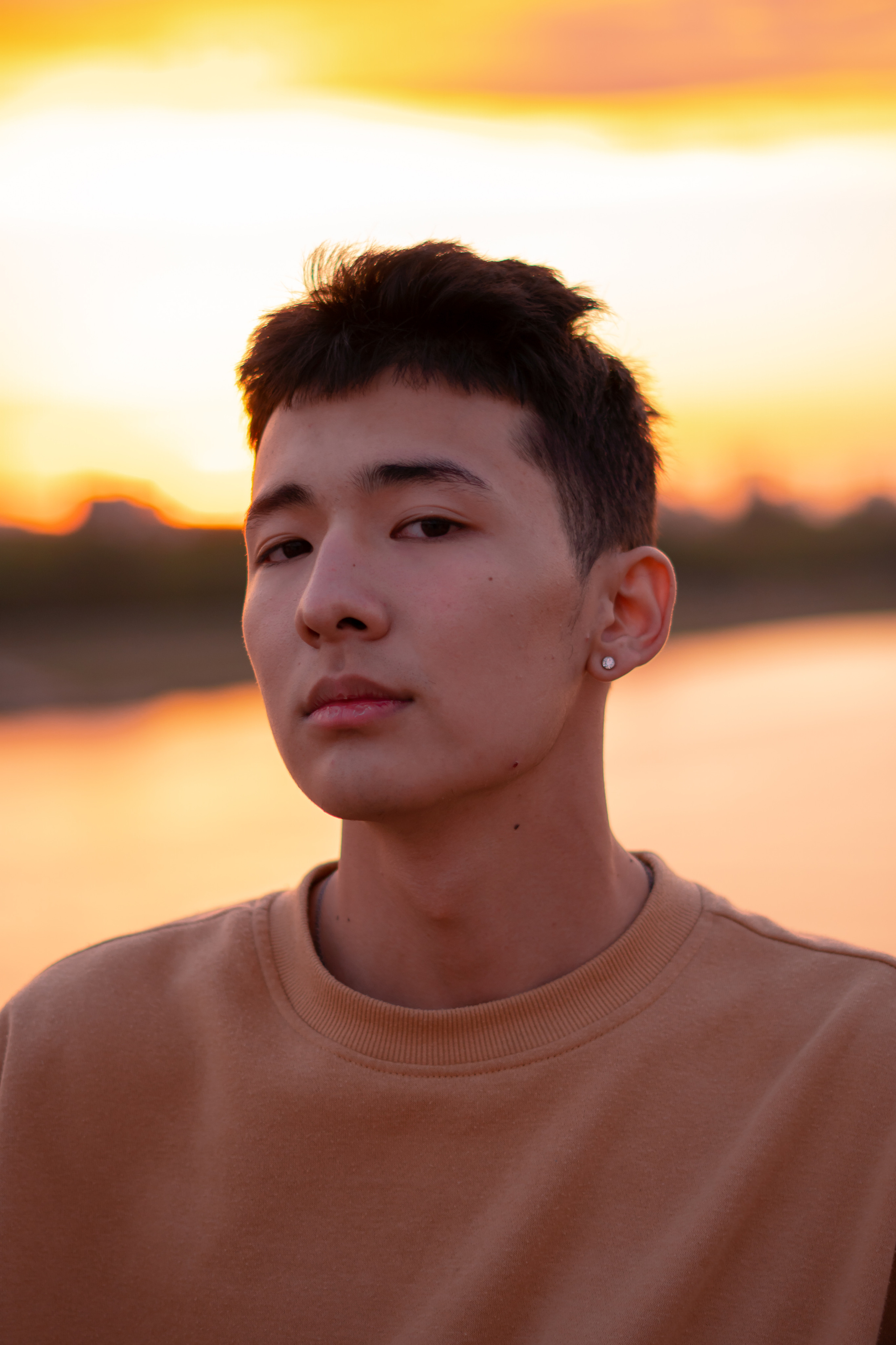 Портрет на закате. Уличный и студийный фотограф в Астане Ержанов Нурасыл