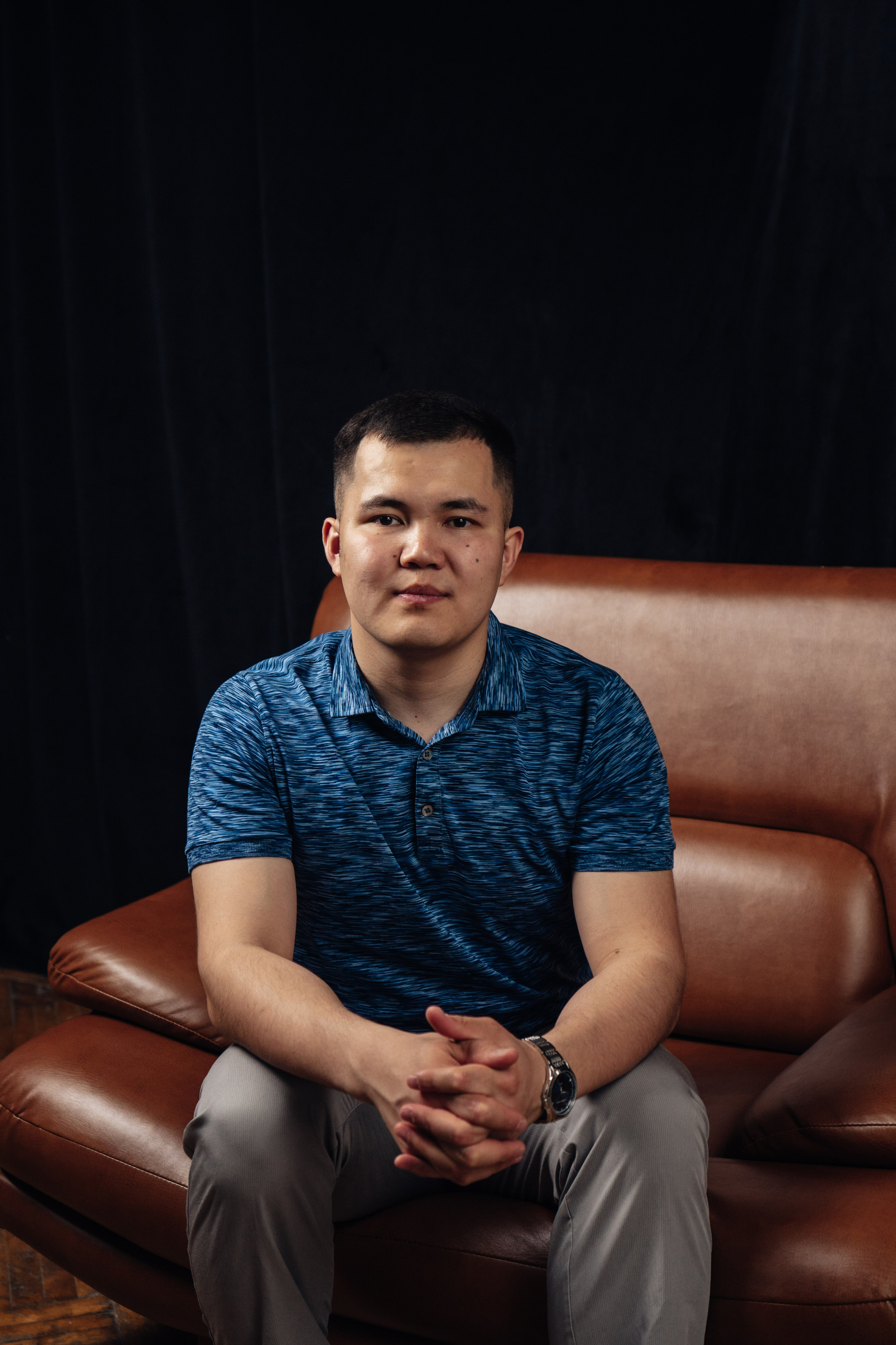 Индивидуальная фотосессия в фотостудии. Уличный и студийный фотограф в Астане Ержанов Нурасыл