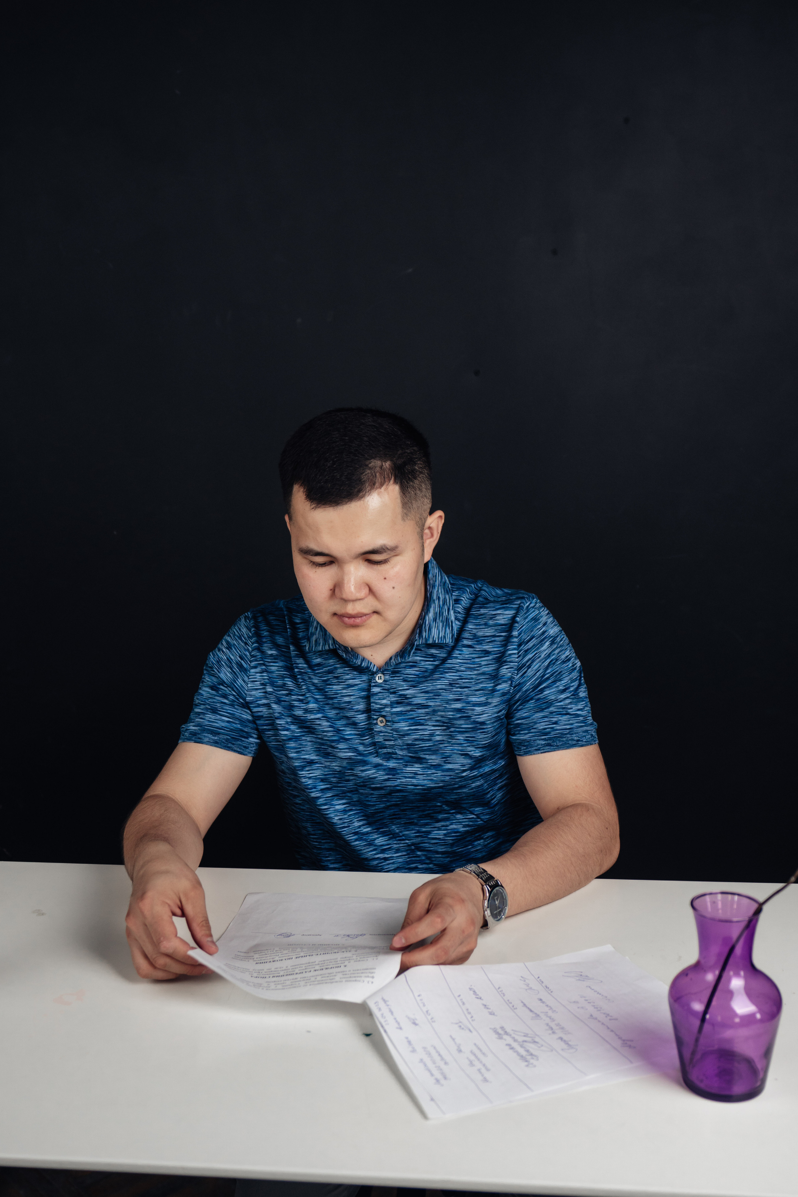 Индивидуальная фотосессия в фотостудии. Уличный и студийный фотограф в Астане Ержанов Нурасыл