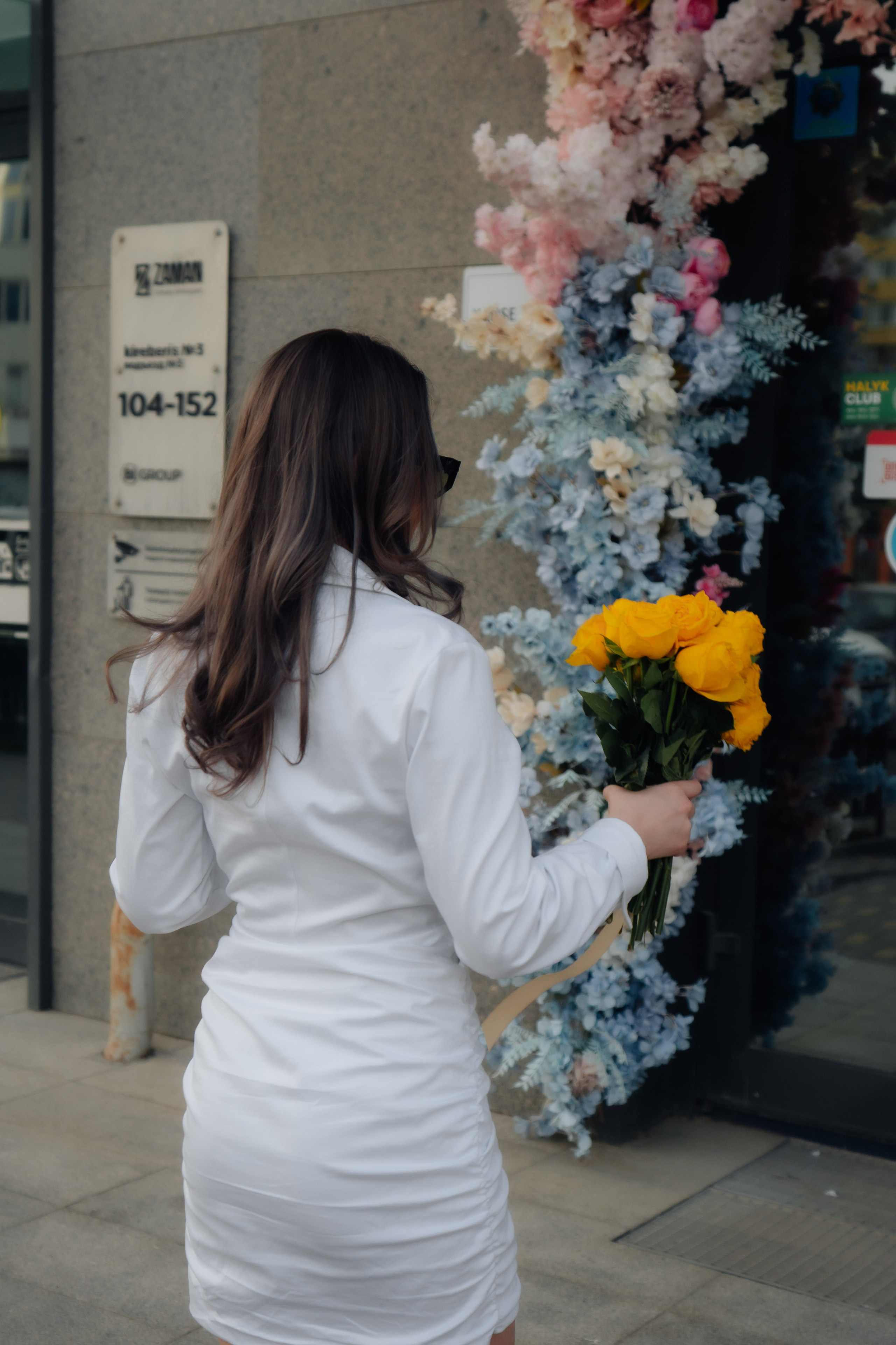 Жанерке. Уличная фотосессия. Уличный и студийный фотограф в Астане Ержанов Нурасыл