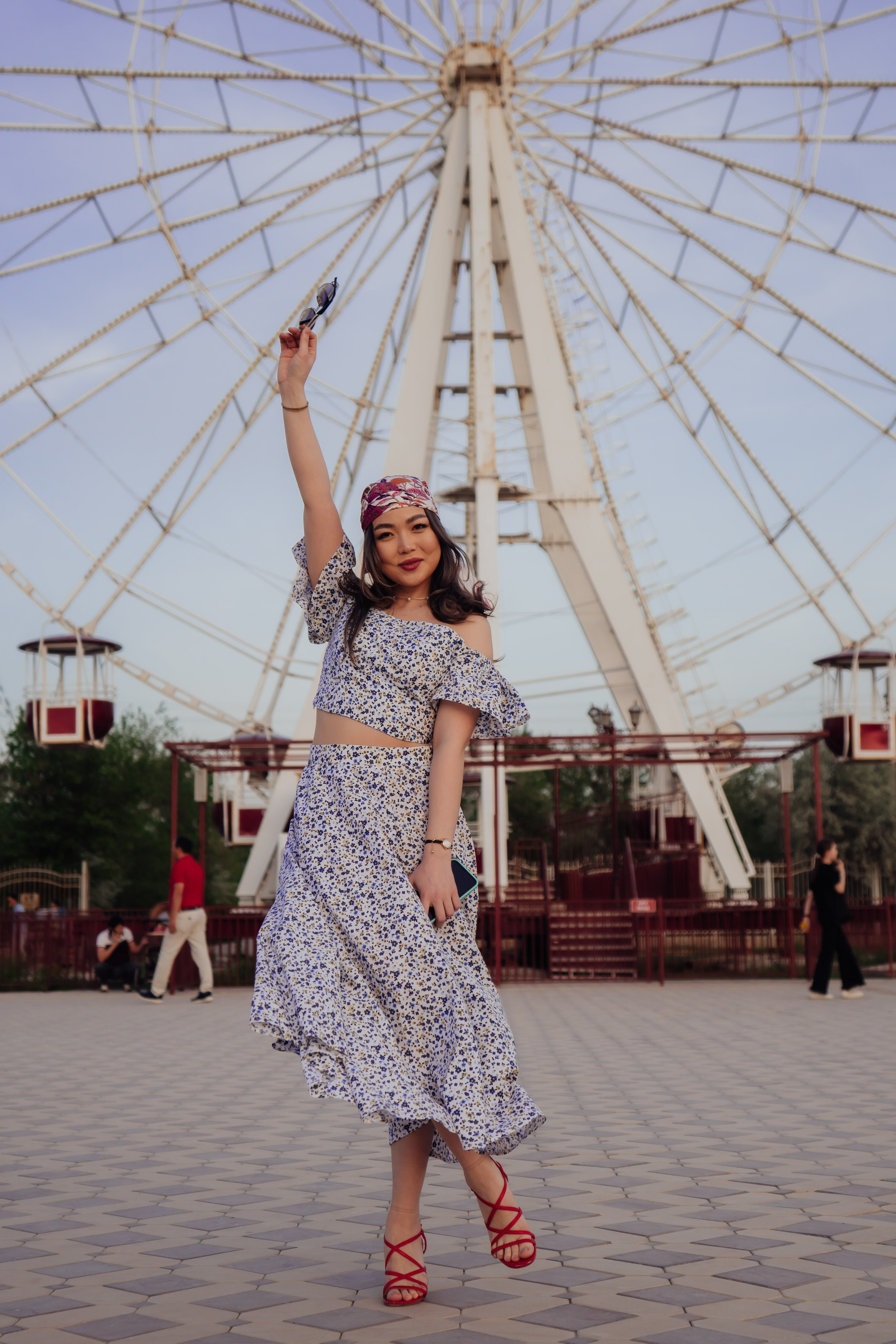 Keremet Park. Street portrait. Уличный и студийный фотограф в Астане Ержанов Нурасыл