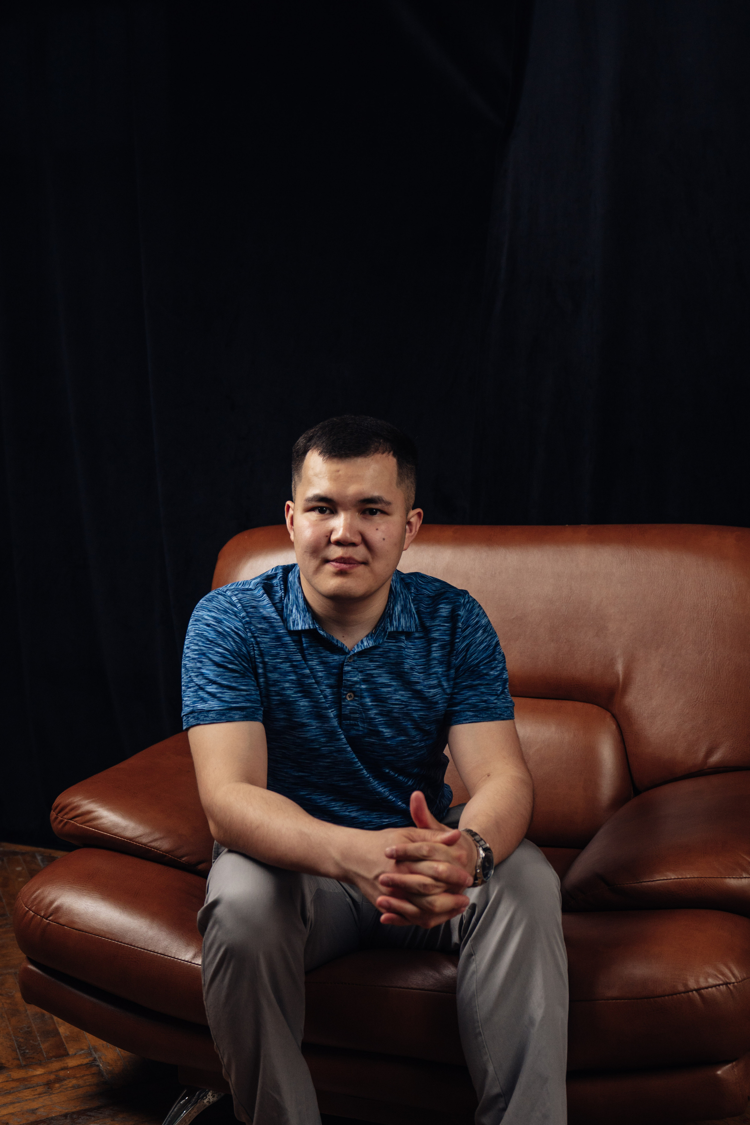 Индивидуальная фотосессия в фотостудии. Уличный и студийный фотограф в Астане Ержанов Нурасыл