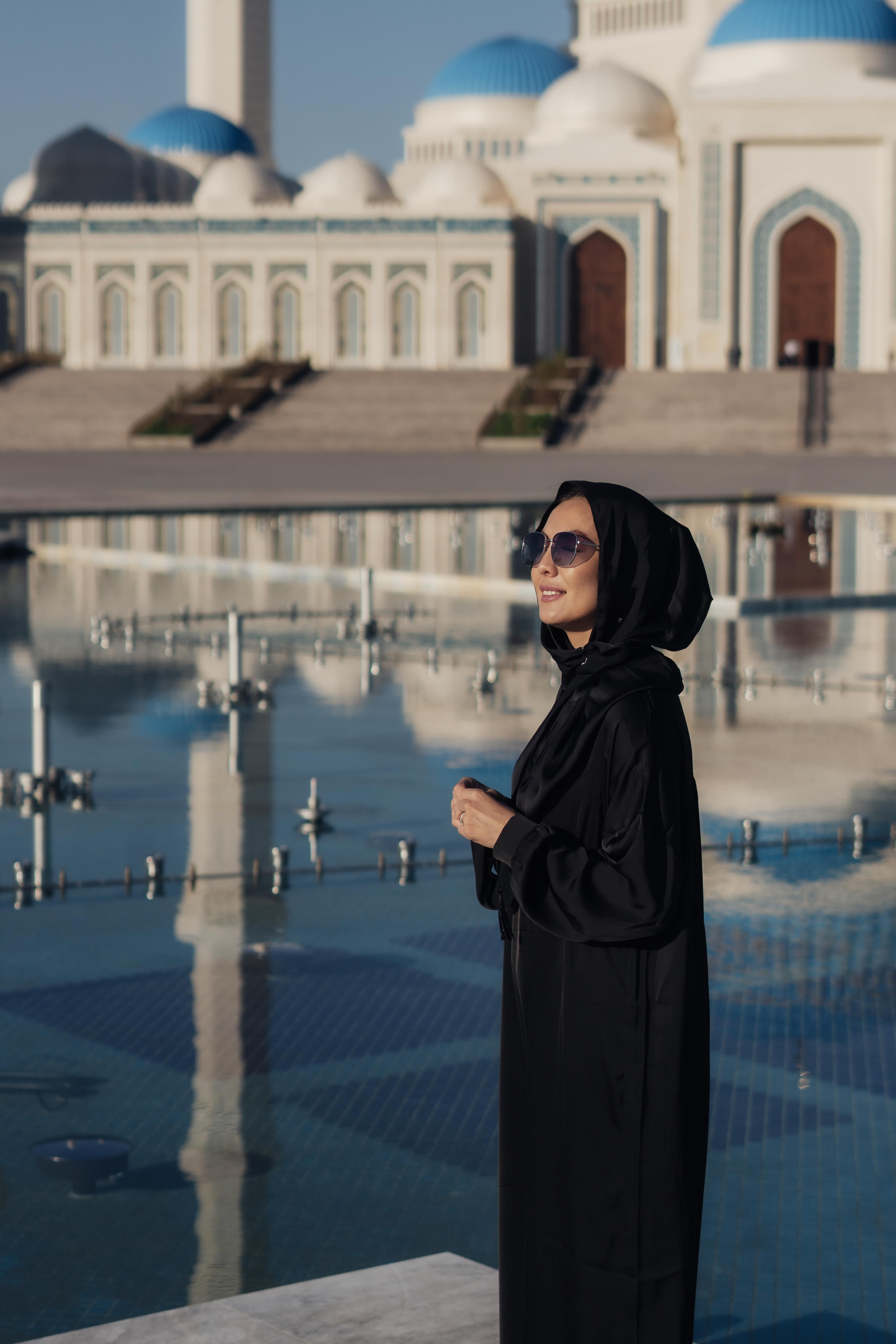 Портрет. Центральная мечеть (Астана). Уличный и студийный фотограф в Астане Ержанов Нурасыл