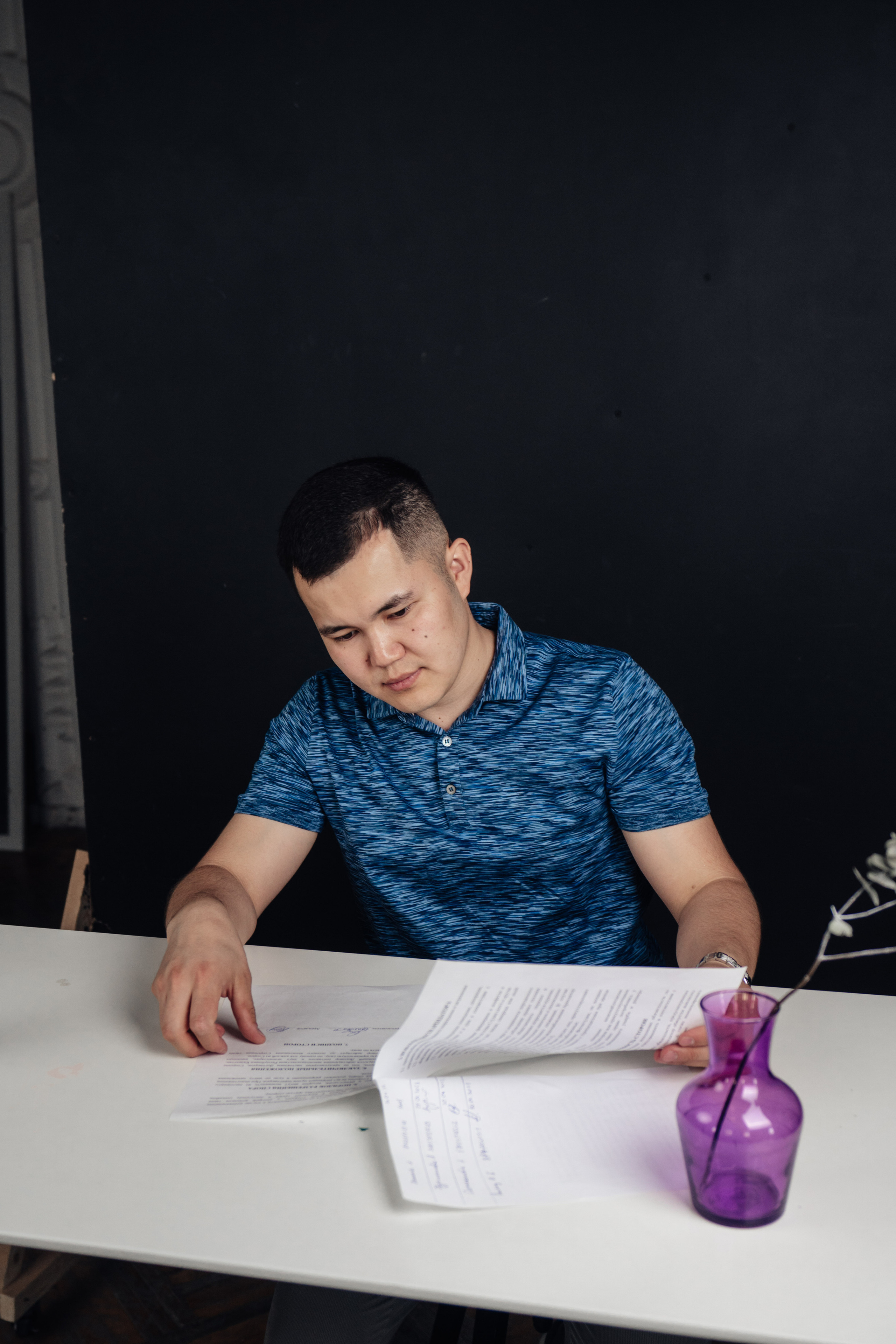 Индивидуальная фотосессия в фотостудии. Уличный и студийный фотограф в Астане Ержанов Нурасыл