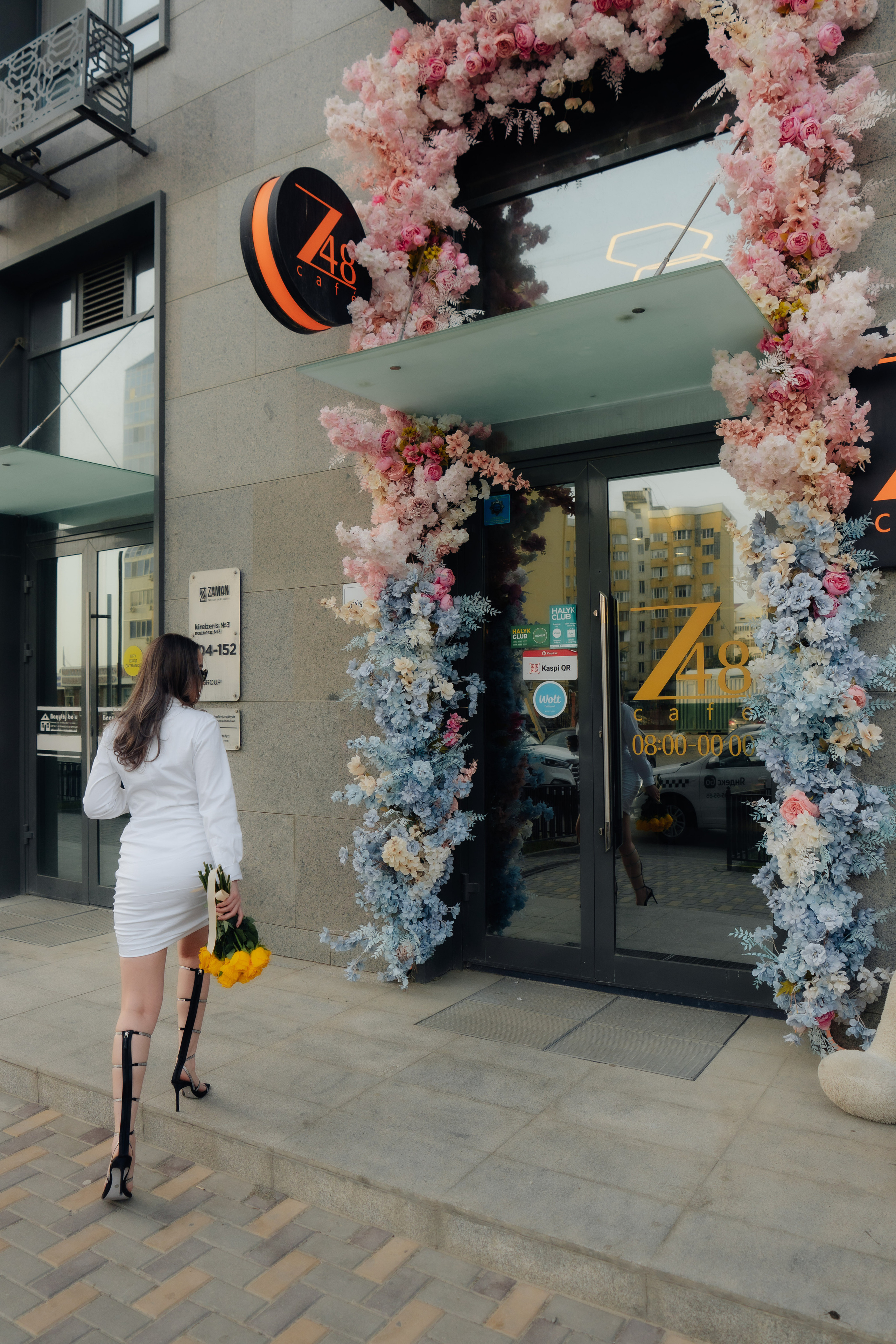 Жанерке. Уличная фотосессия. Уличный и студийный фотограф в Астане Ержанов Нурасыл