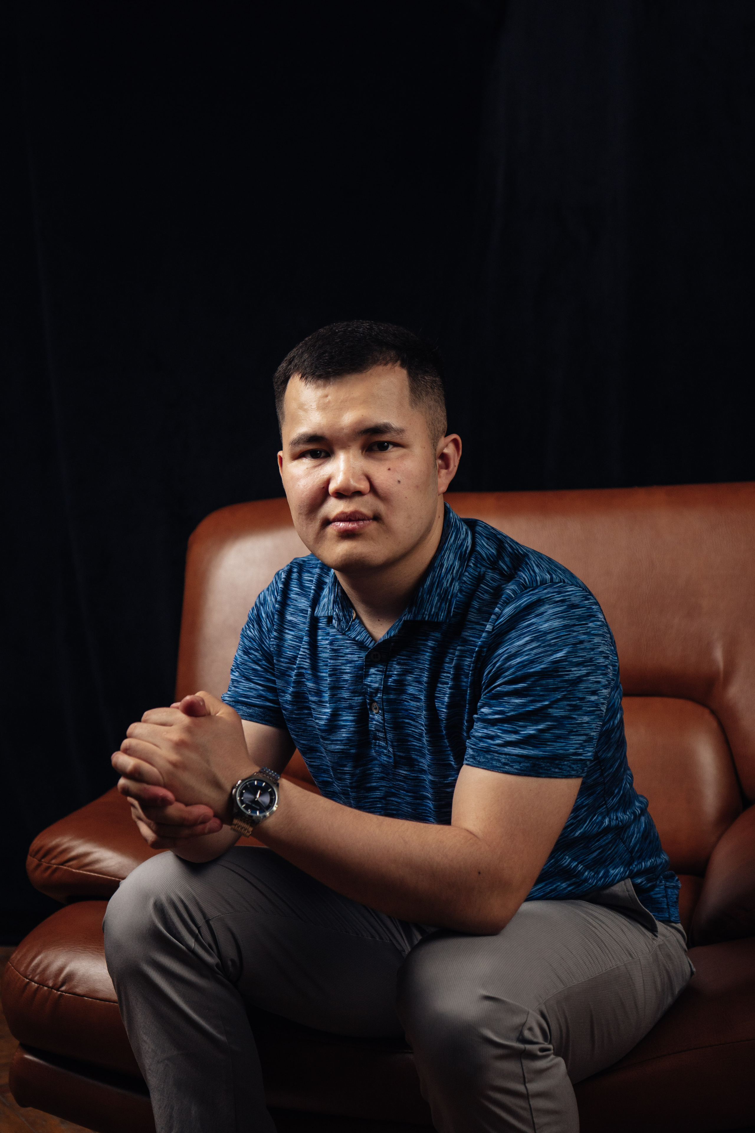 Индивидуальная фотосессия в фотостудии. Уличный и студийный фотограф в Астане Ержанов Нурасыл