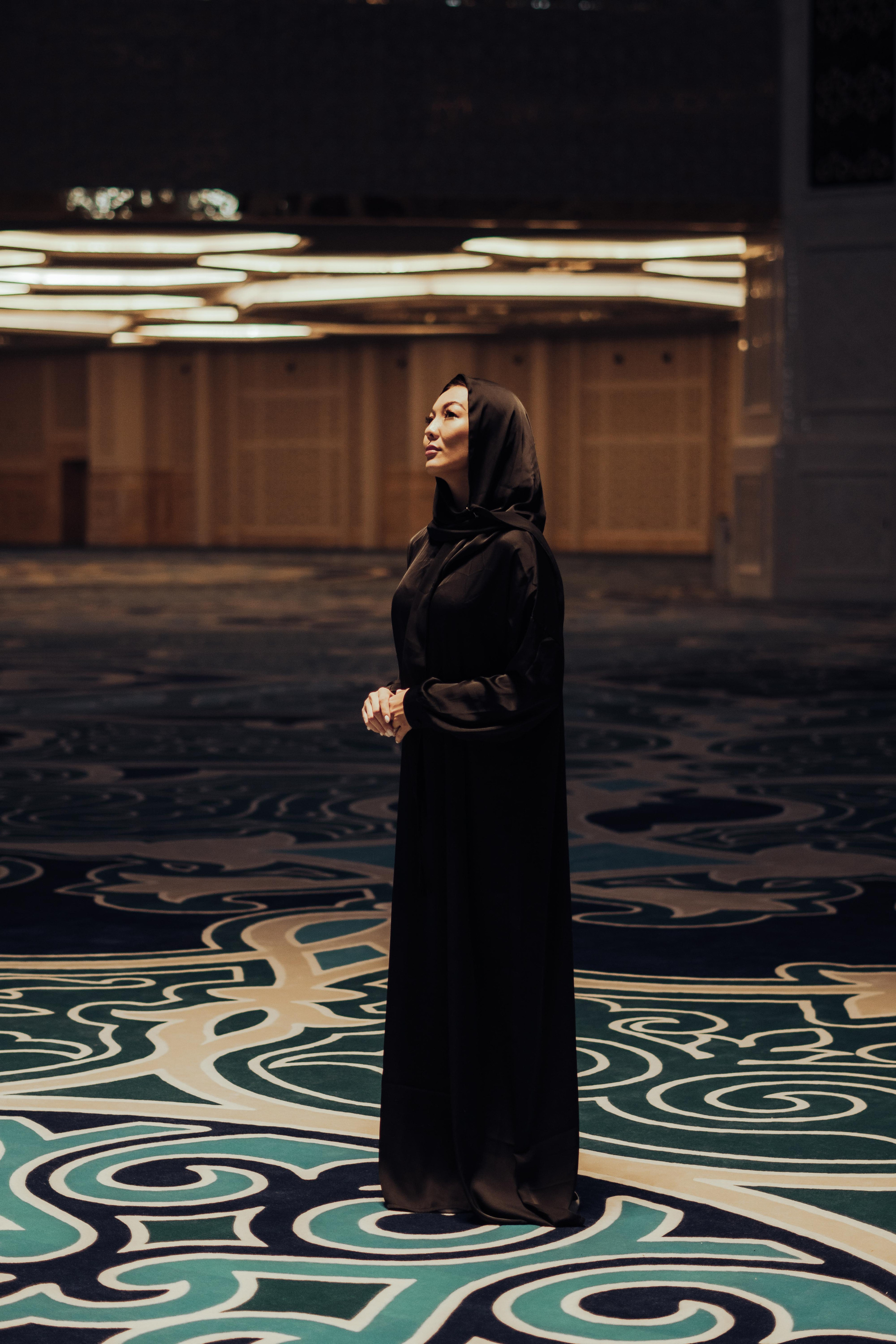 Портрет. Центральная мечеть (Астана). Уличный и студийный фотограф в Астане Ержанов Нурасыл