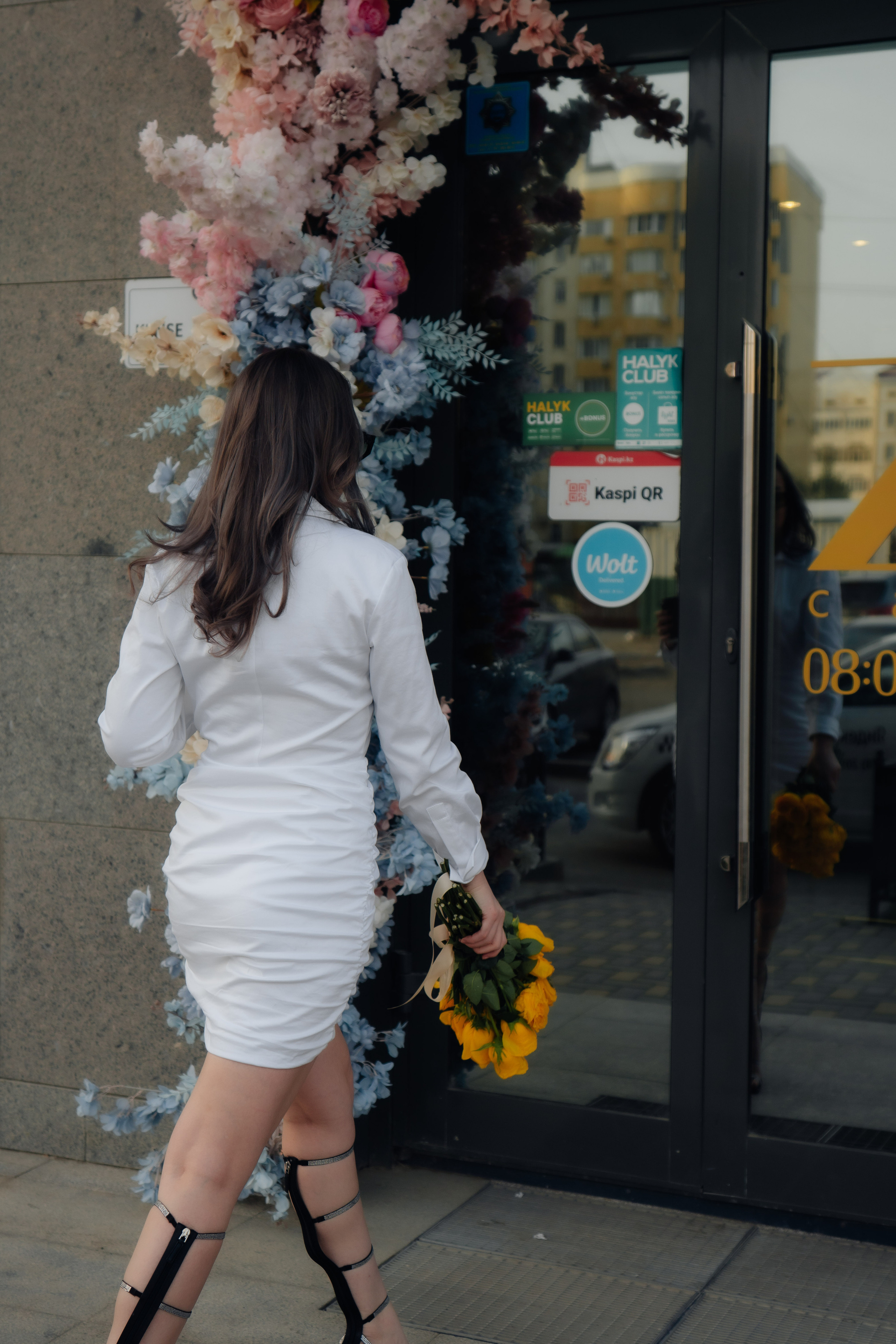 Жанерке. Уличная фотосессия. Уличный и студийный фотограф в Астане Ержанов Нурасыл