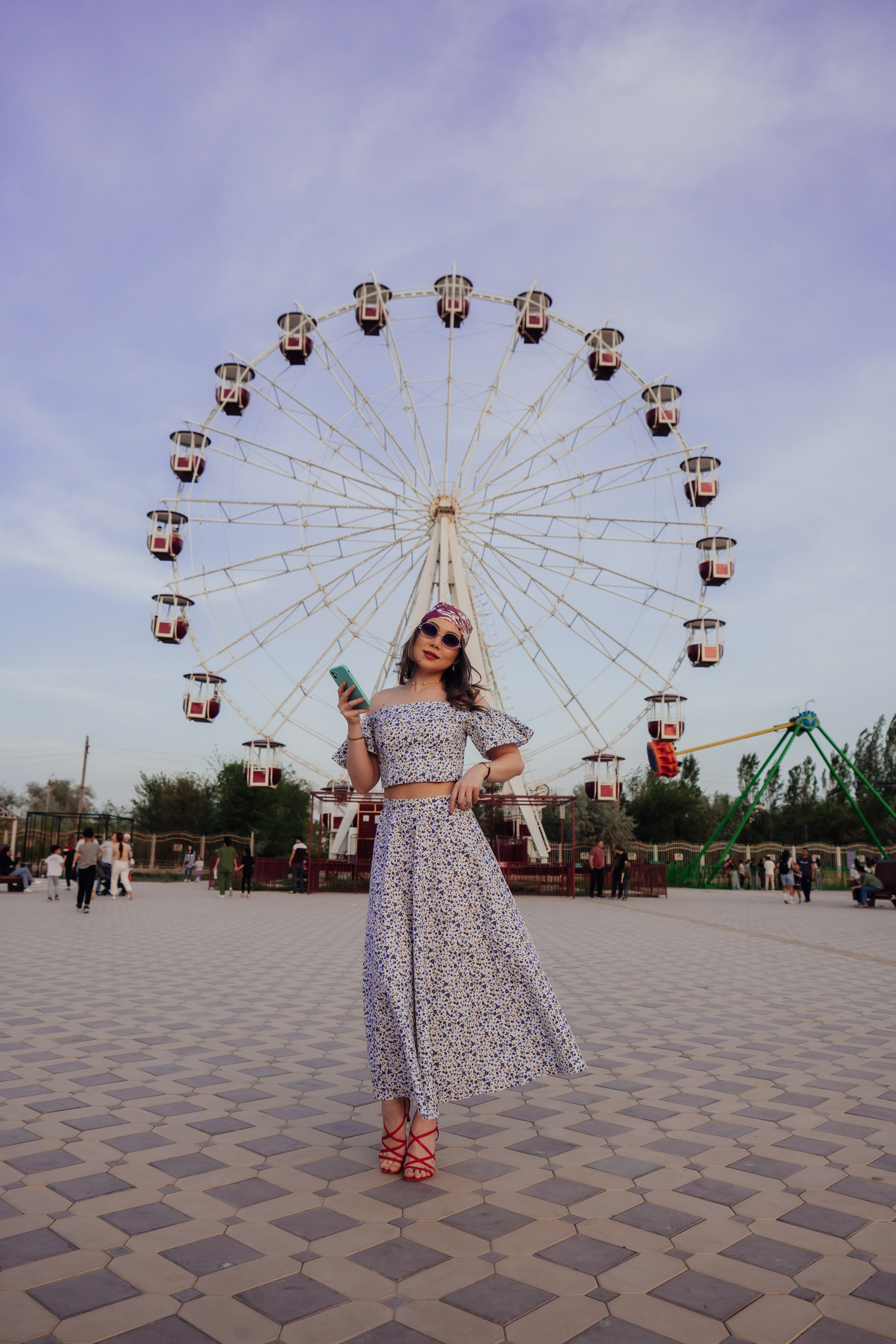 Keremet Park. Street portrait. Уличный и студийный фотограф в Астане Ержанов Нурасыл