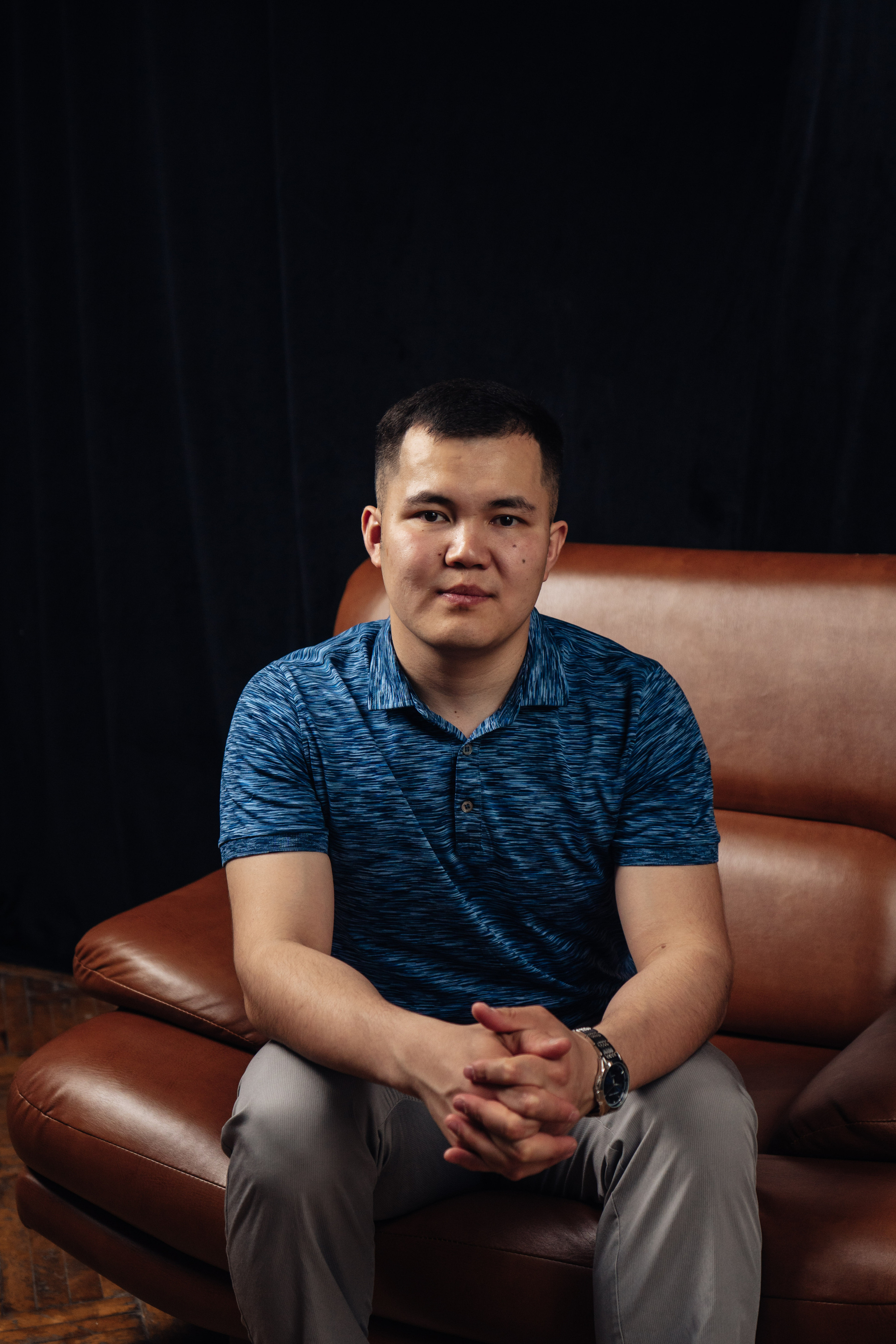 Индивидуальная фотосессия в фотостудии. Уличный и студийный фотограф в Астане Ержанов Нурасыл