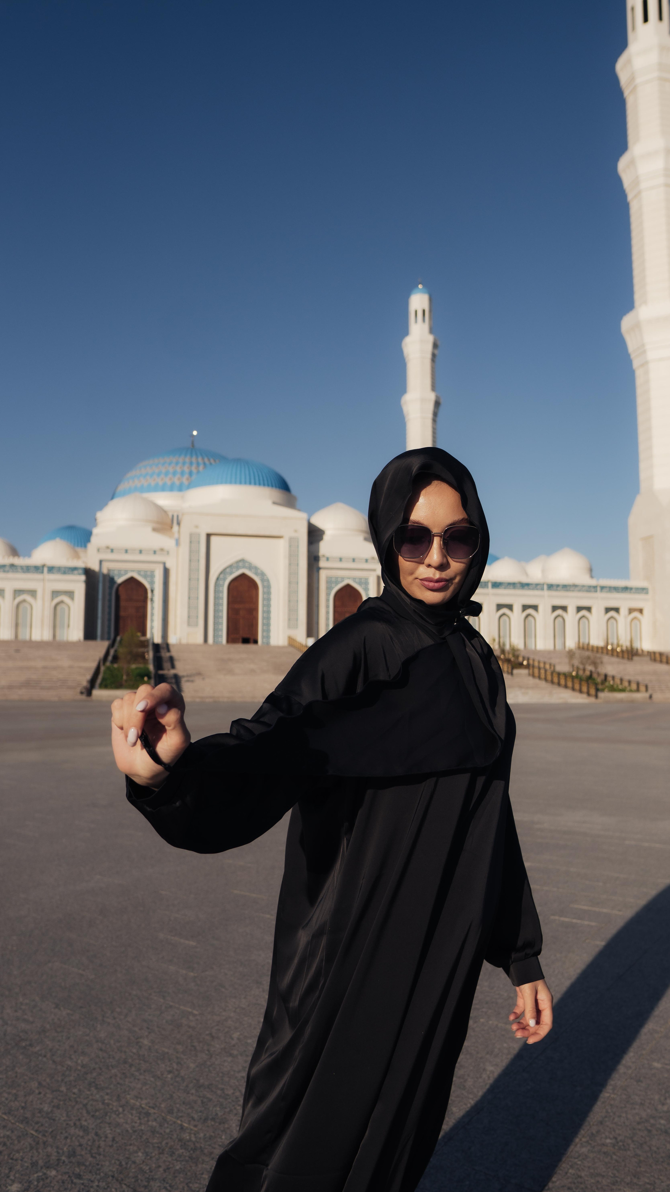 Портрет. Центральная мечеть (Астана). Уличный и студийный фотограф в Астане Ержанов Нурасыл