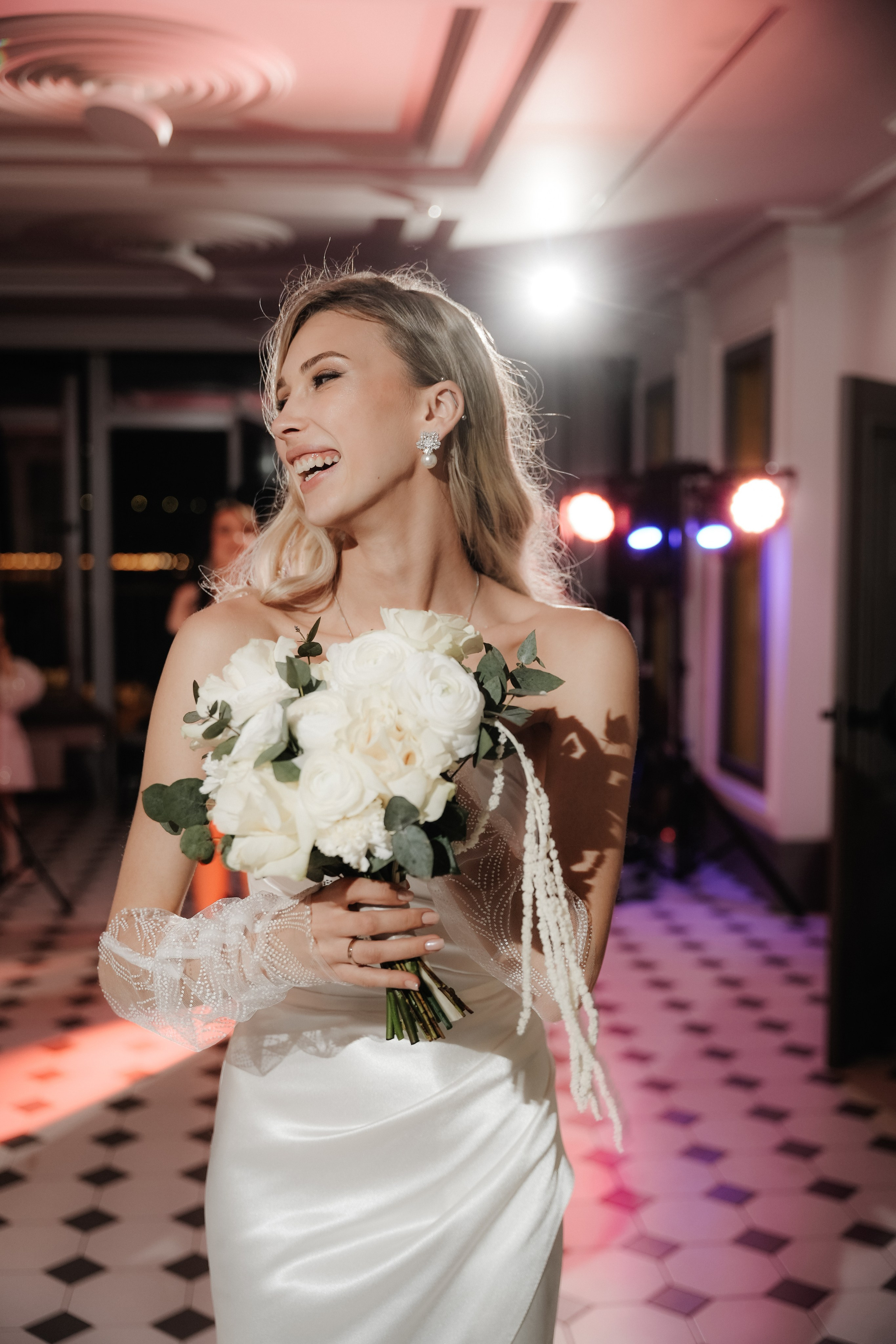 Astoria. VISUAL ARTIST · KRONGAUZ ANASTASIA